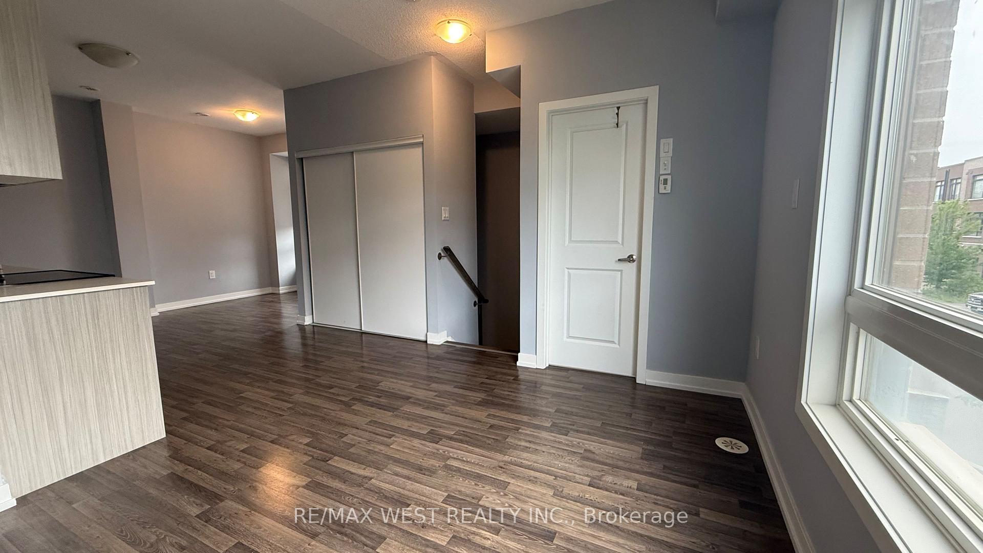 Photo 40 of 2 Lochlin Street, Vaughan, Vaughan Grove — HOMEH