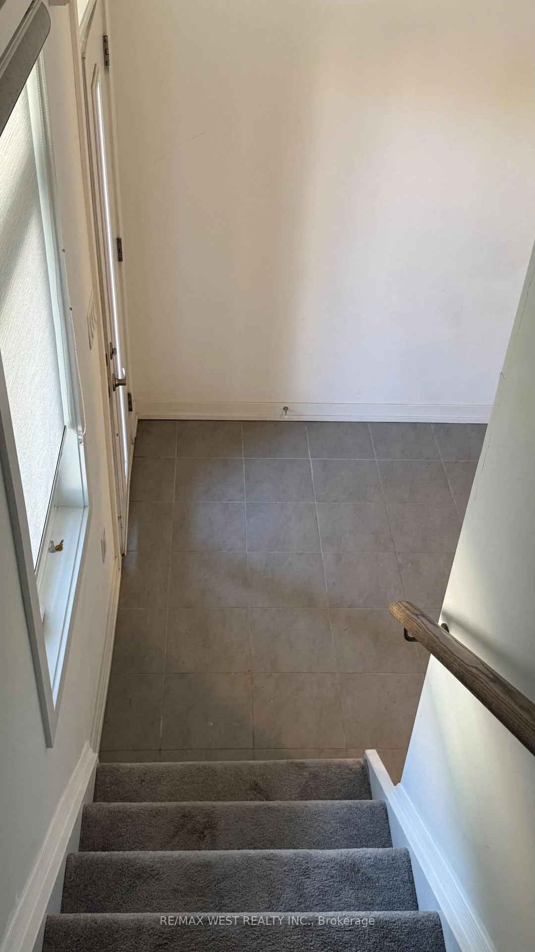 Photo 8 of 2 Lochlin Street, Vaughan, Vaughan Grove — HOMEH