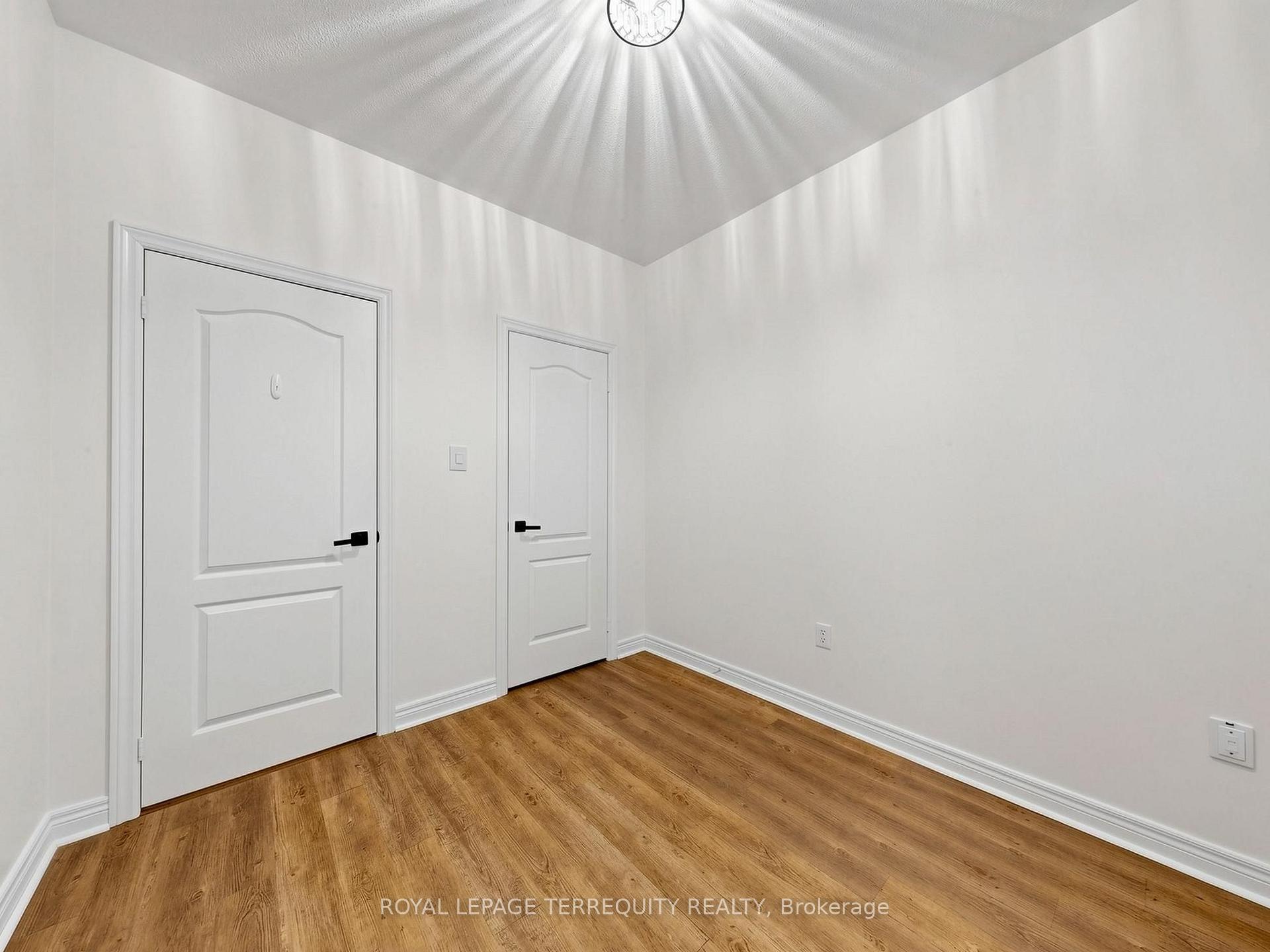 Photo 76 of 19 Johnson Crescent, Halton Hills, Georgetown — HOMEH