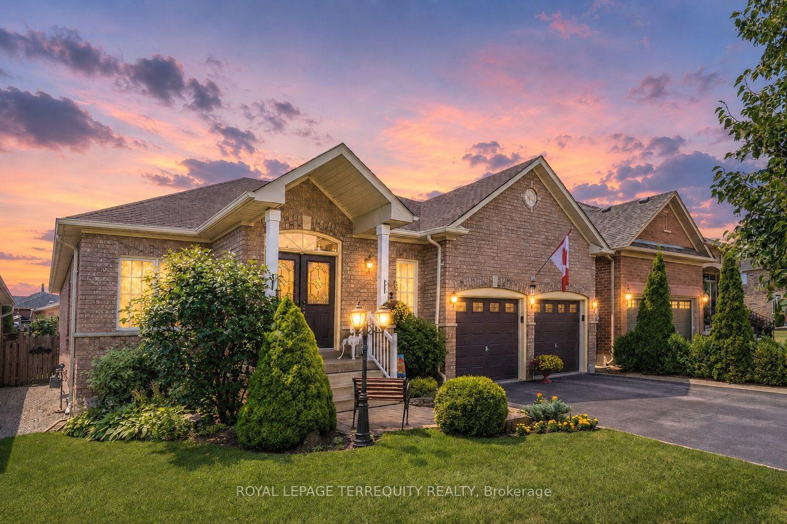 Photo 1 of 19 Johnson Crescent, Halton Hills, Georgetown — HOMEH