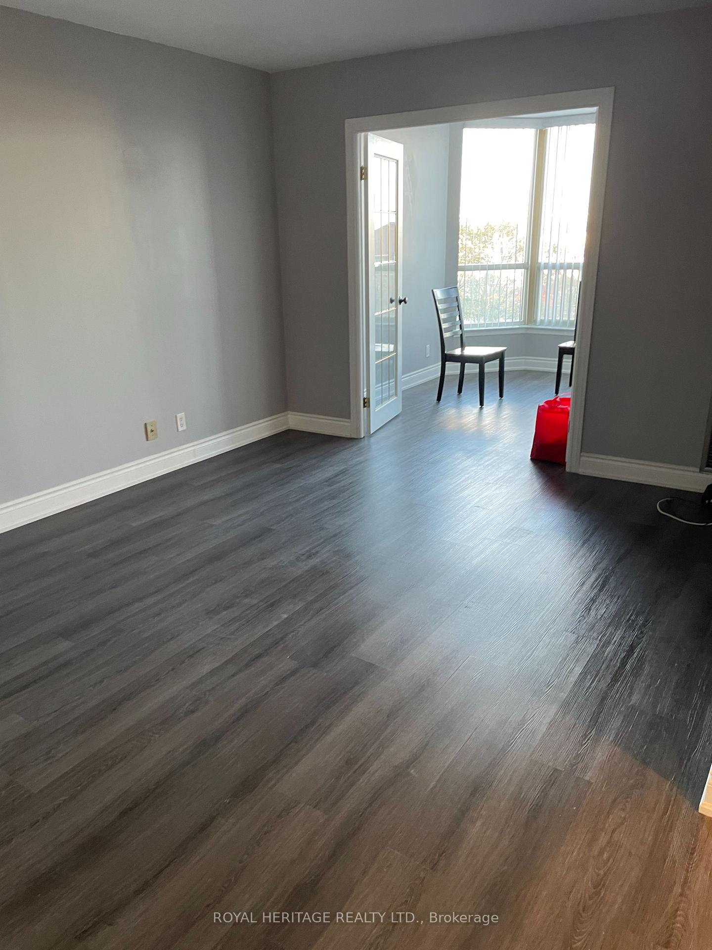 Photo 6 of Unit 402, 1890 Valley Farm Road, Pickering, Town Centre — HOMEH