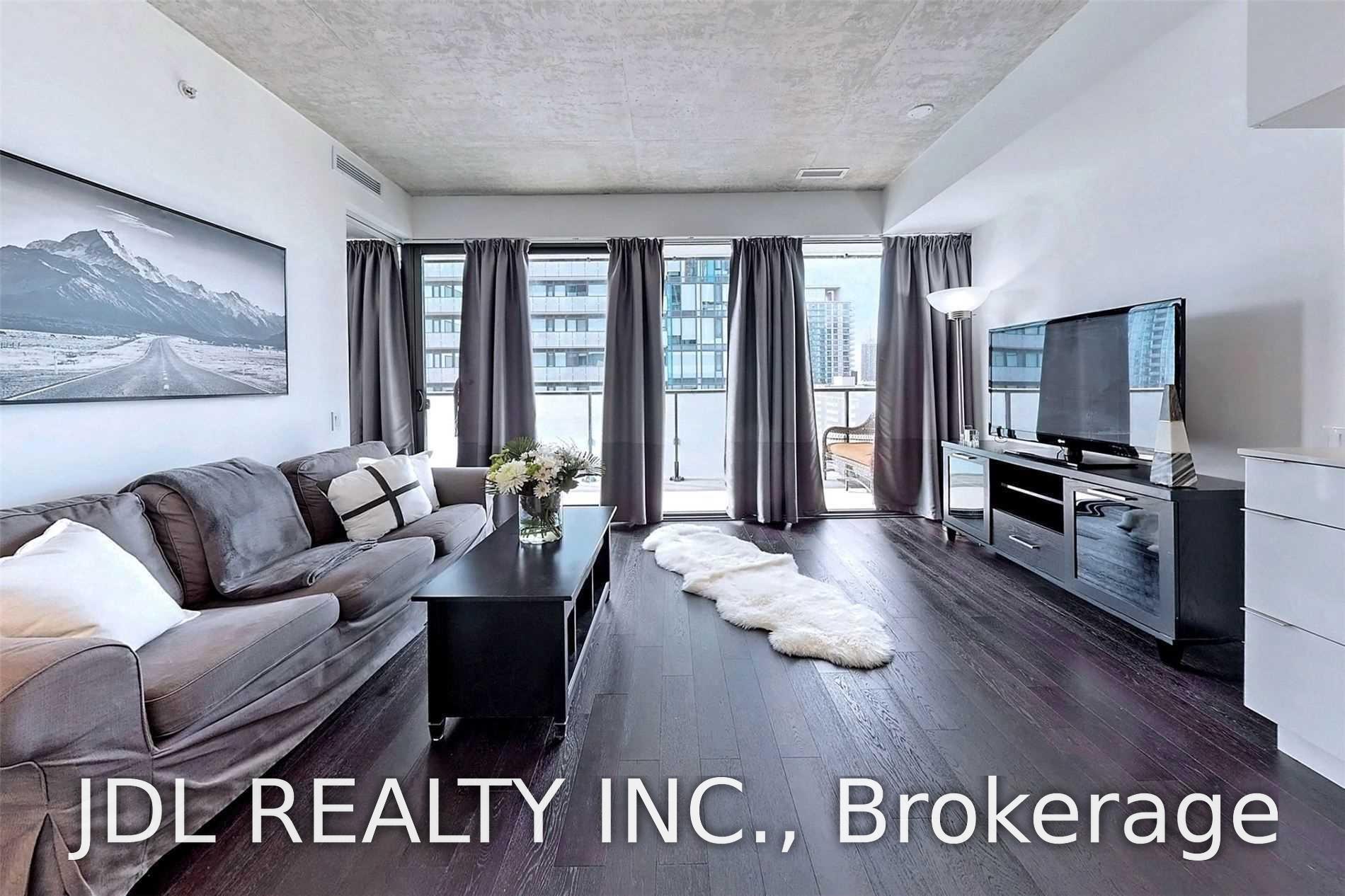 Photo 4 of Unit 1402, 185 Roehampton Avenue, Toronto, Mount Pleasant West — HOMEH