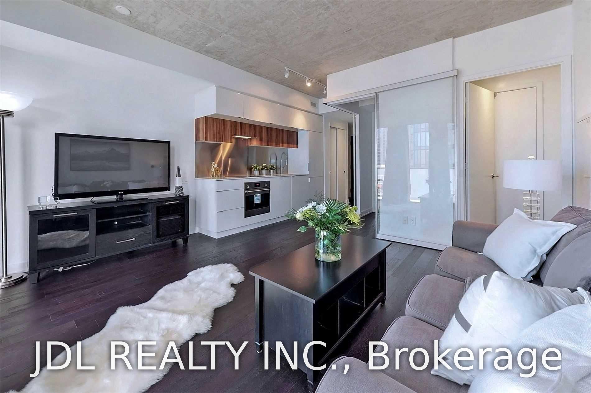 Photo 6 of Unit 1402, 185 Roehampton Avenue, Toronto, Mount Pleasant West — HOMEH