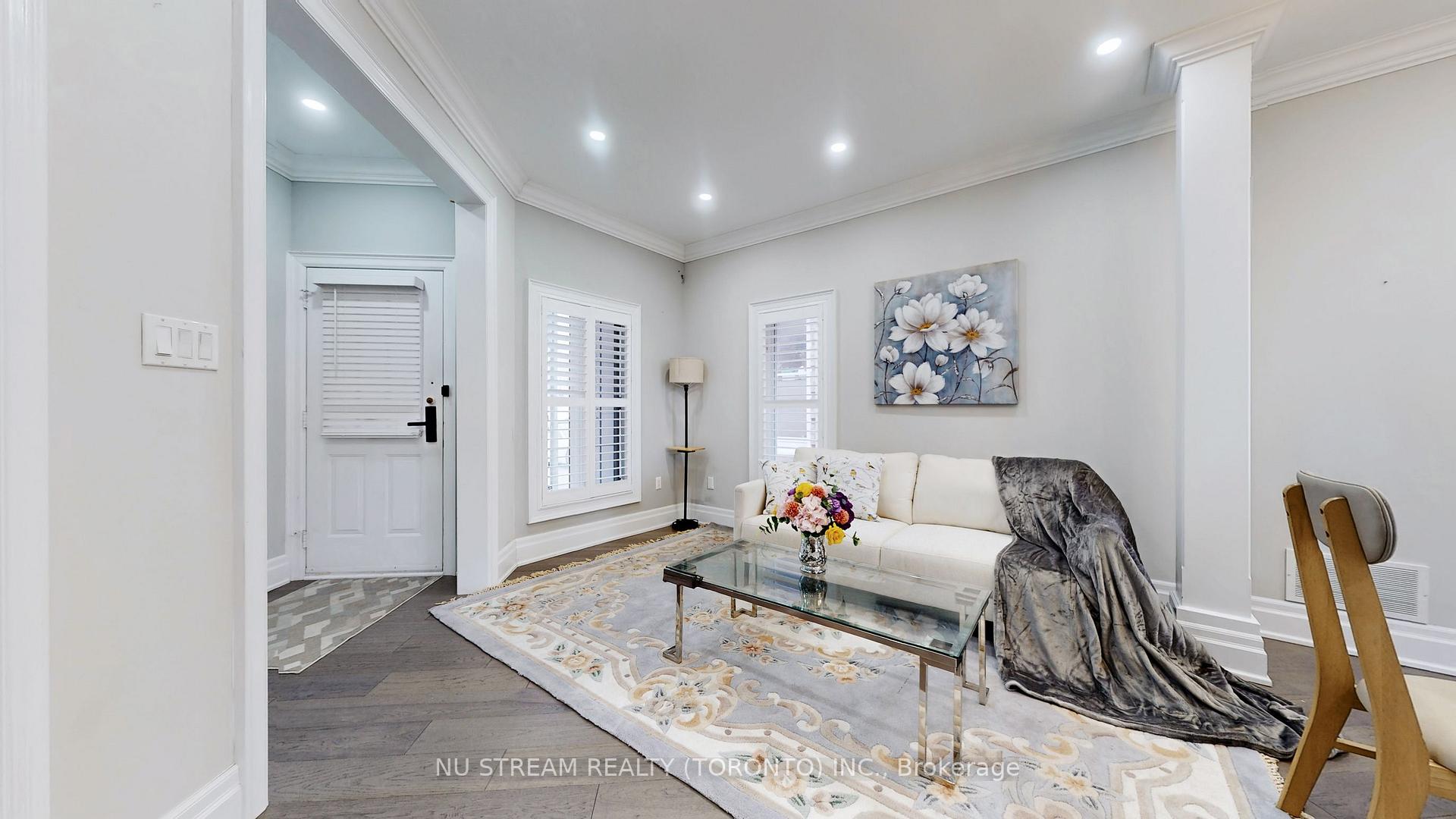 Photo 3 of 191 Milliken Meadows Drive, Markham, Milliken Mills West — HOMEH