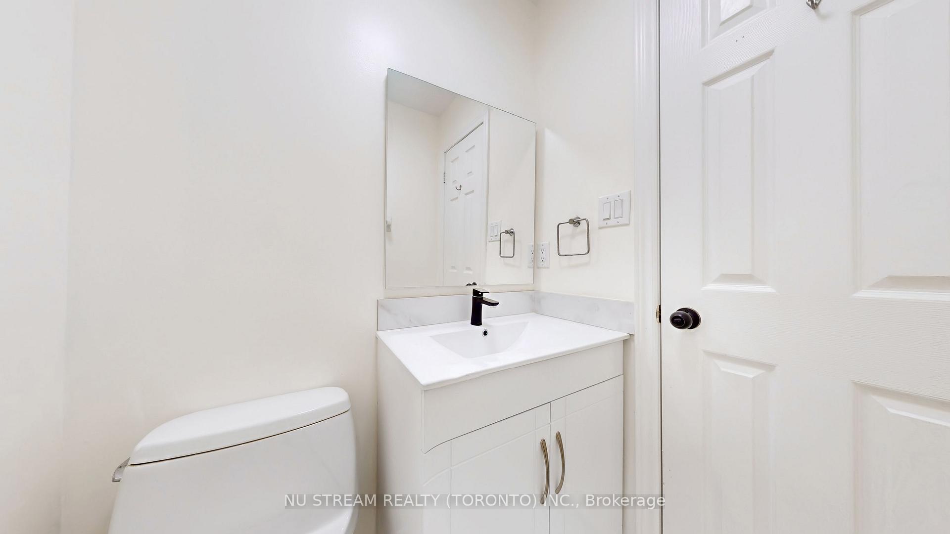 Photo 15 of 191 Milliken Meadows Drive, Markham, Milliken Mills West — HOMEH