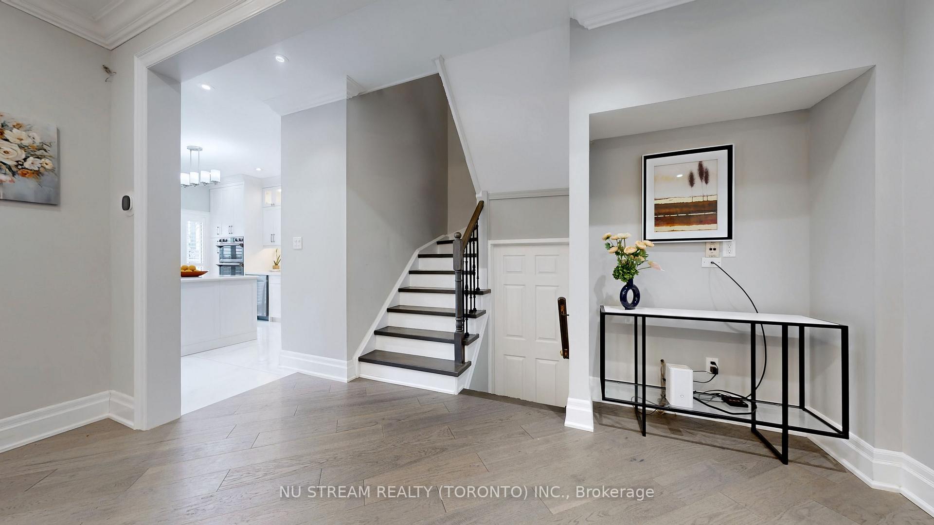 Photo 17 of 191 Milliken Meadows Drive, Markham, Milliken Mills West — HOMEH