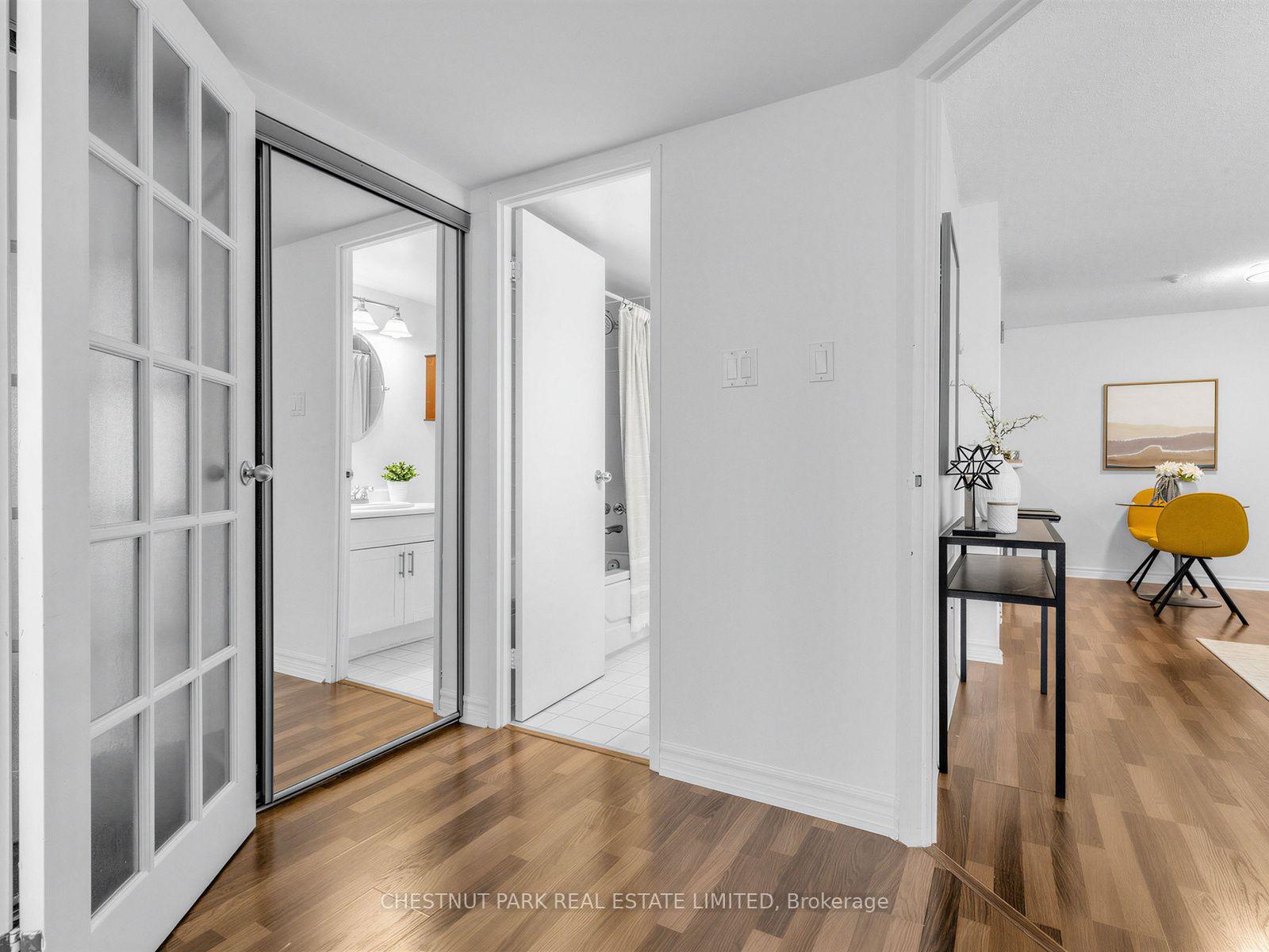 Photo 19 of Unit 1408, 1001 Bay Street, Toronto, Bay Street Corridor — HOMEH