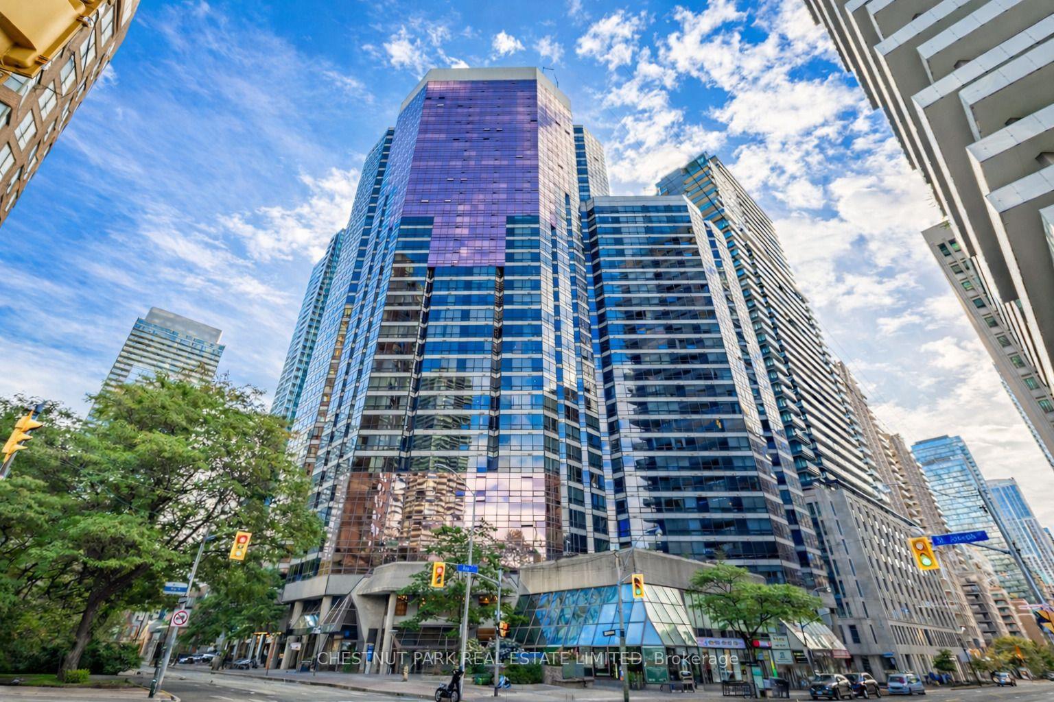 Photo 24 of Unit 1408, 1001 Bay Street, Toronto, Bay Street Corridor — HOMEH
