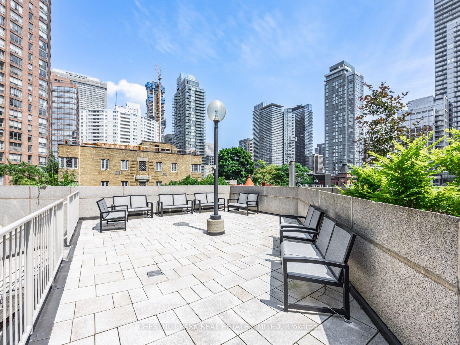 Photo 30 of Unit 1408, 1001 Bay Street, Toronto, Bay Street Corridor — HOMEH