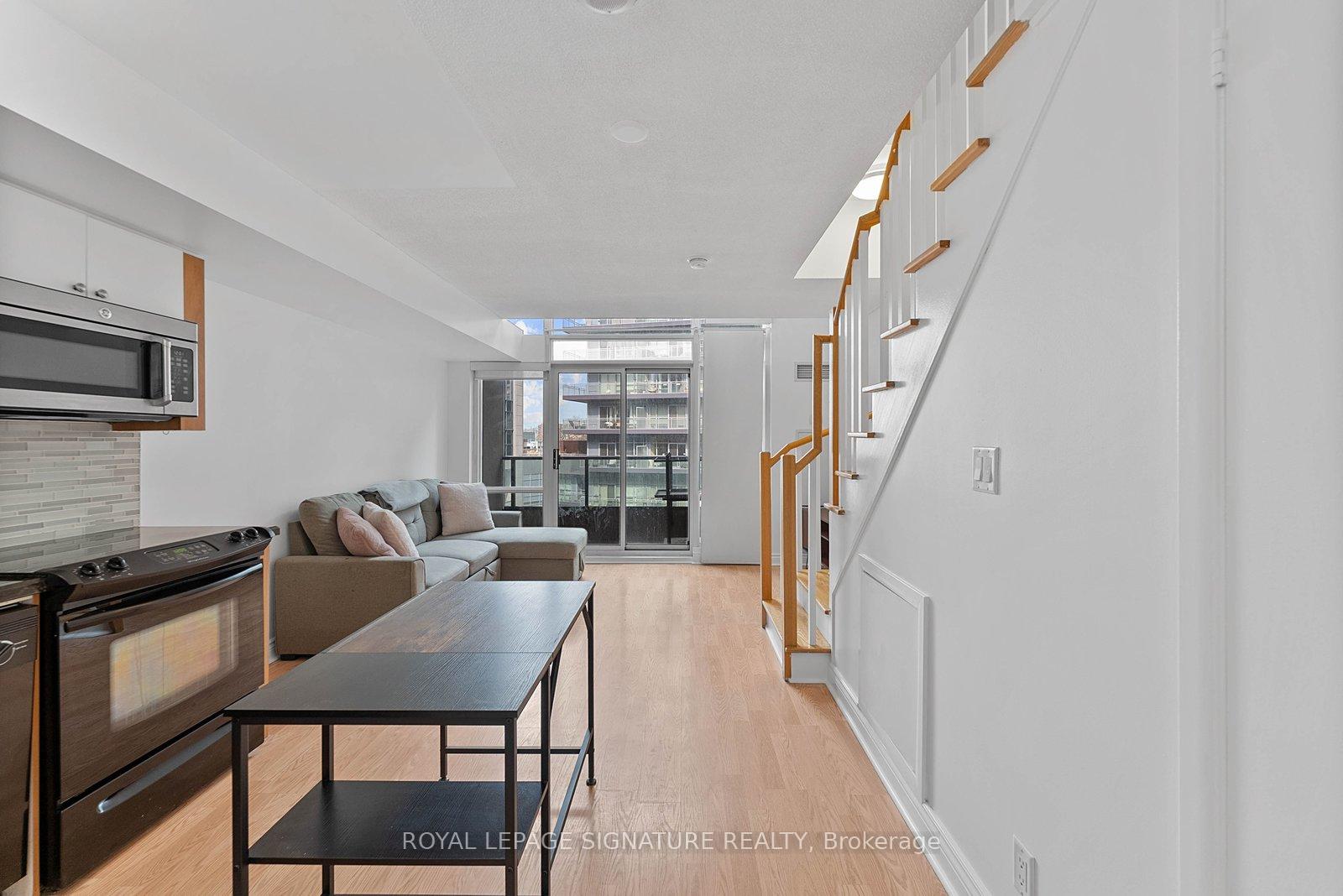 Photo 6 of Unit 831, 600 Fleet Street, Toronto, Waterfront Communities — HOMEH