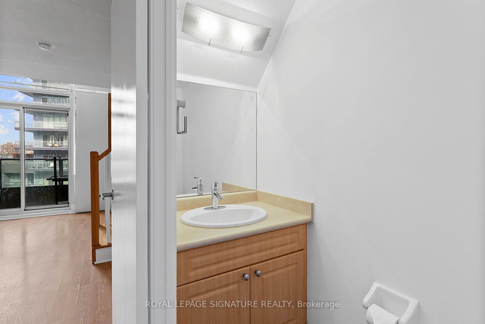 Photo 15 of Unit 831, 600 Fleet Street, Toronto, Waterfront Communities — HOMEH