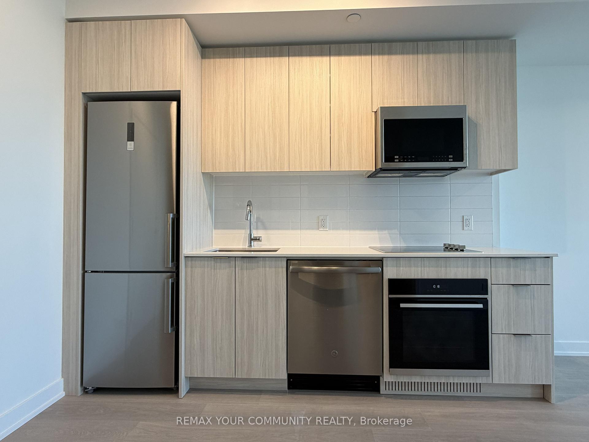 Photo 4 of Unit 717, 20 Deans Drive, Scarborough, Clairlea-Birchmount — HOMEH