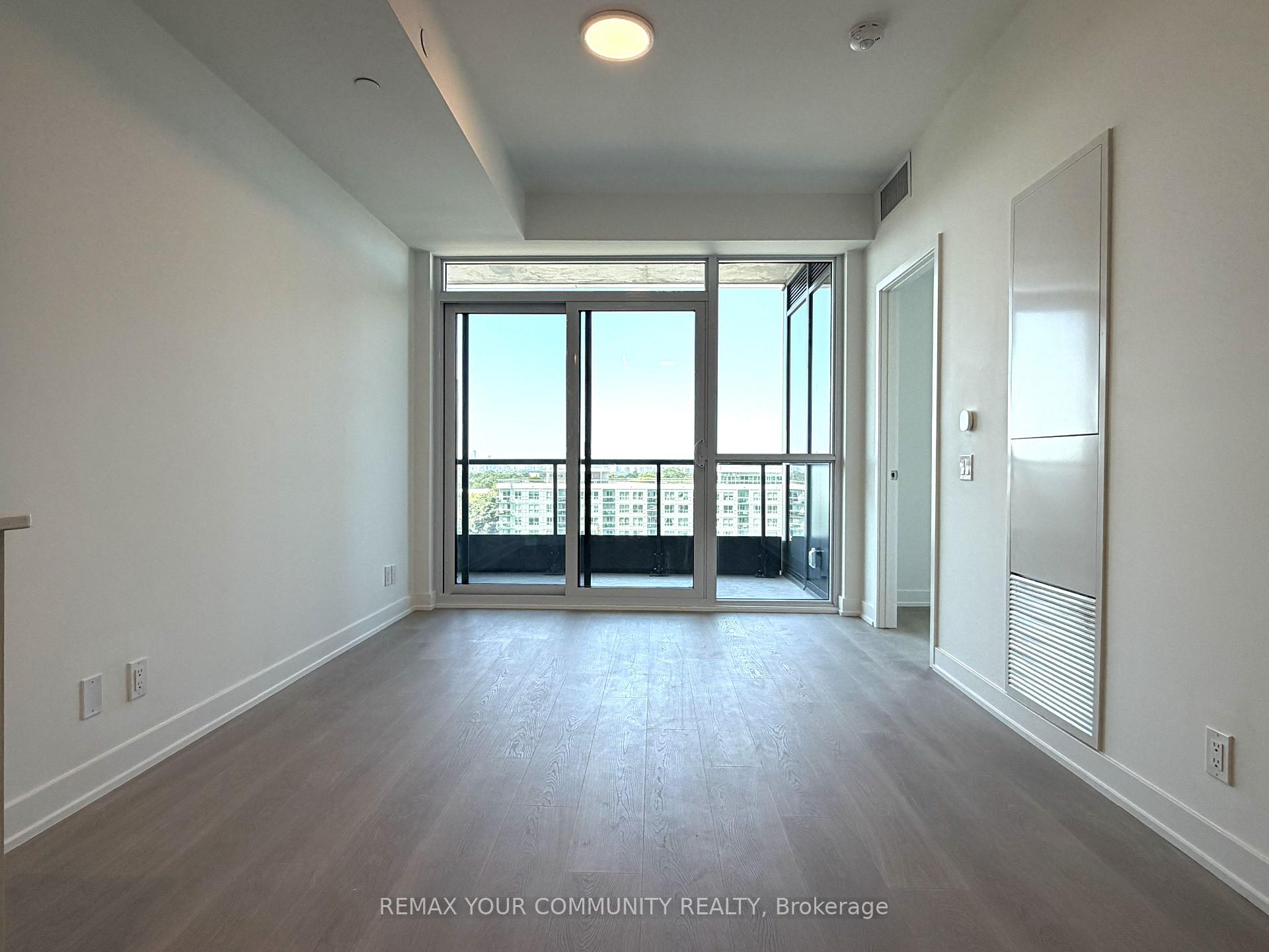 Photo 5 of Unit 717, 20 Deans Drive, Scarborough, Clairlea-Birchmount — HOMEH