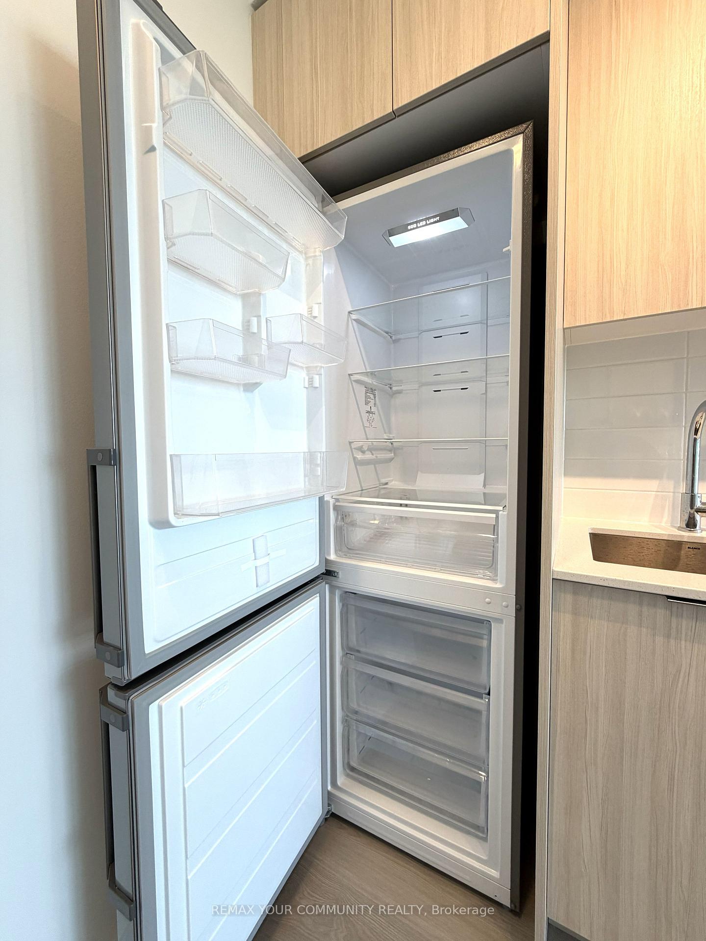 Photo 15 of Unit 717, 20 Deans Drive, Scarborough, Clairlea-Birchmount — HOMEH