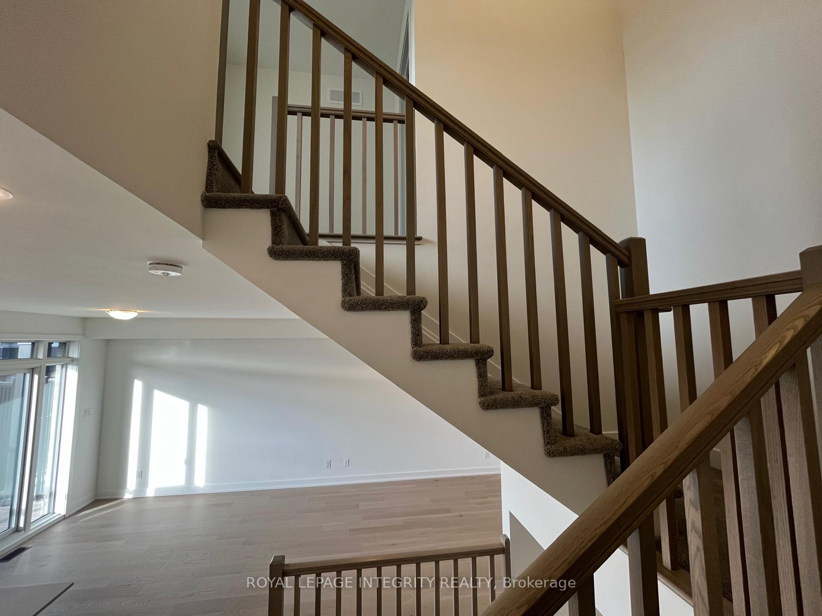 Photo 8 of 552 Tahoe Heights, Ottawa, Leitrim — HOMEH