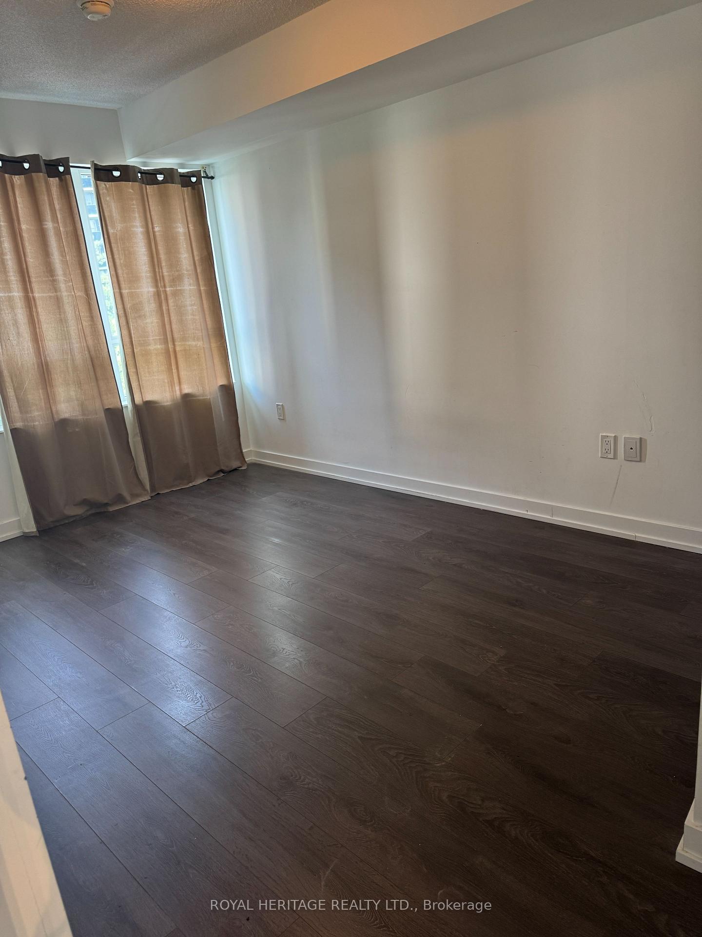 Photo 6 of Unit 403, 1346 Danforth Road, Scarborough, Eglinton East — HOMEH