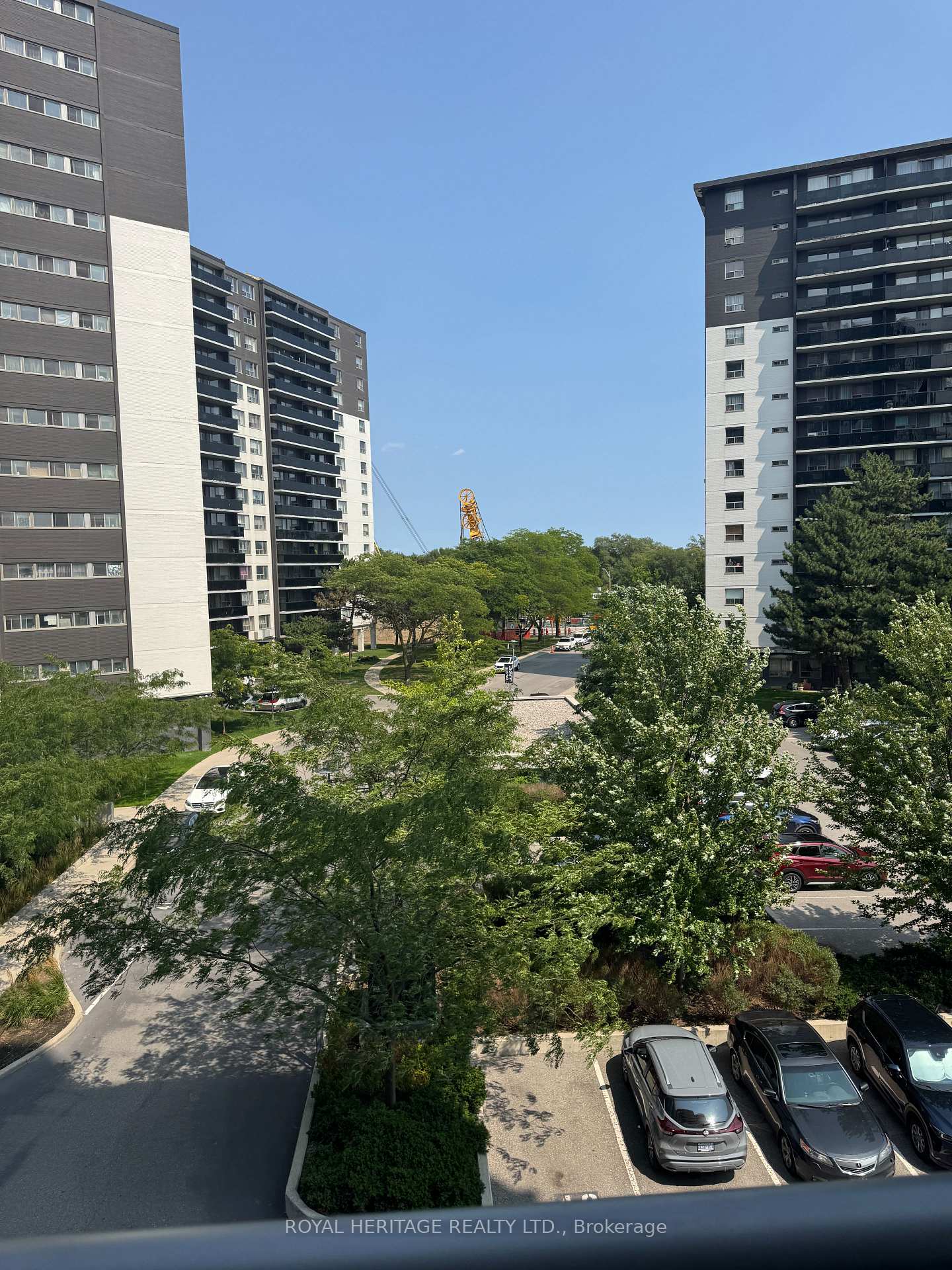Photo 17 of Unit 403, 1346 Danforth Road, Scarborough, Eglinton East — HOMEH