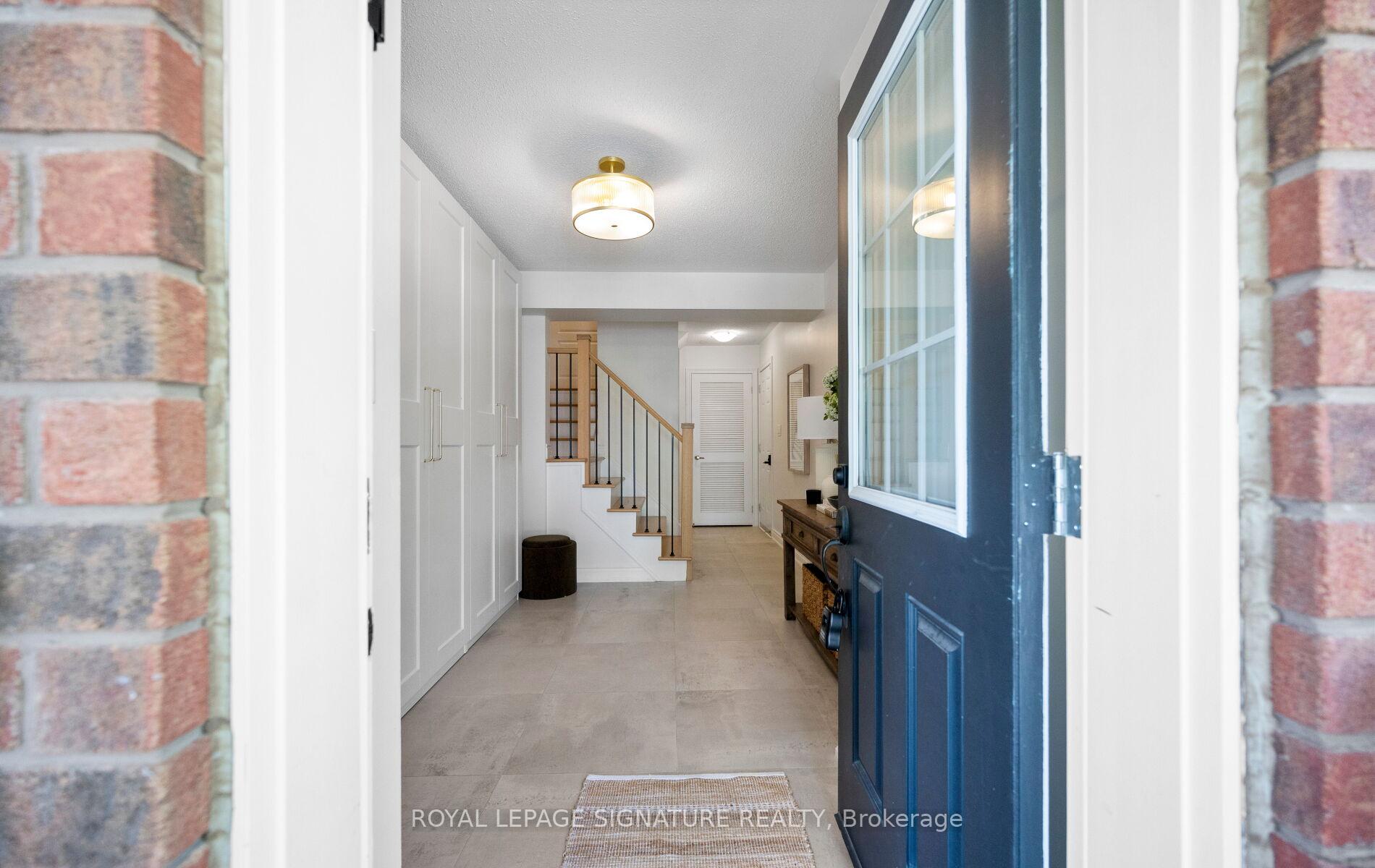 Photo 5 of 944 Deverell Place, Milton, Coates — HOMEH
