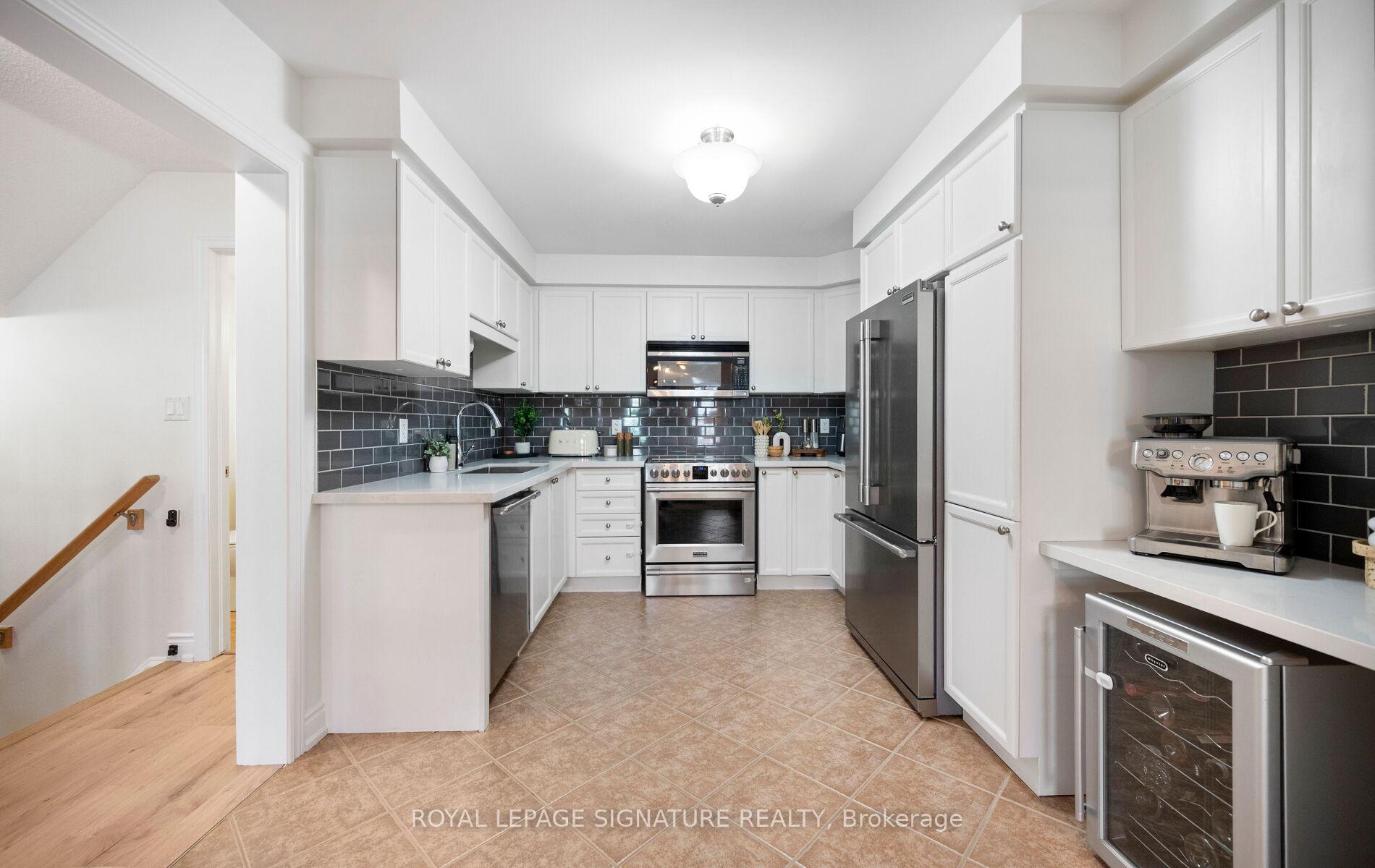Photo 24 of 944 Deverell Place, Milton, Coates — HOMEH