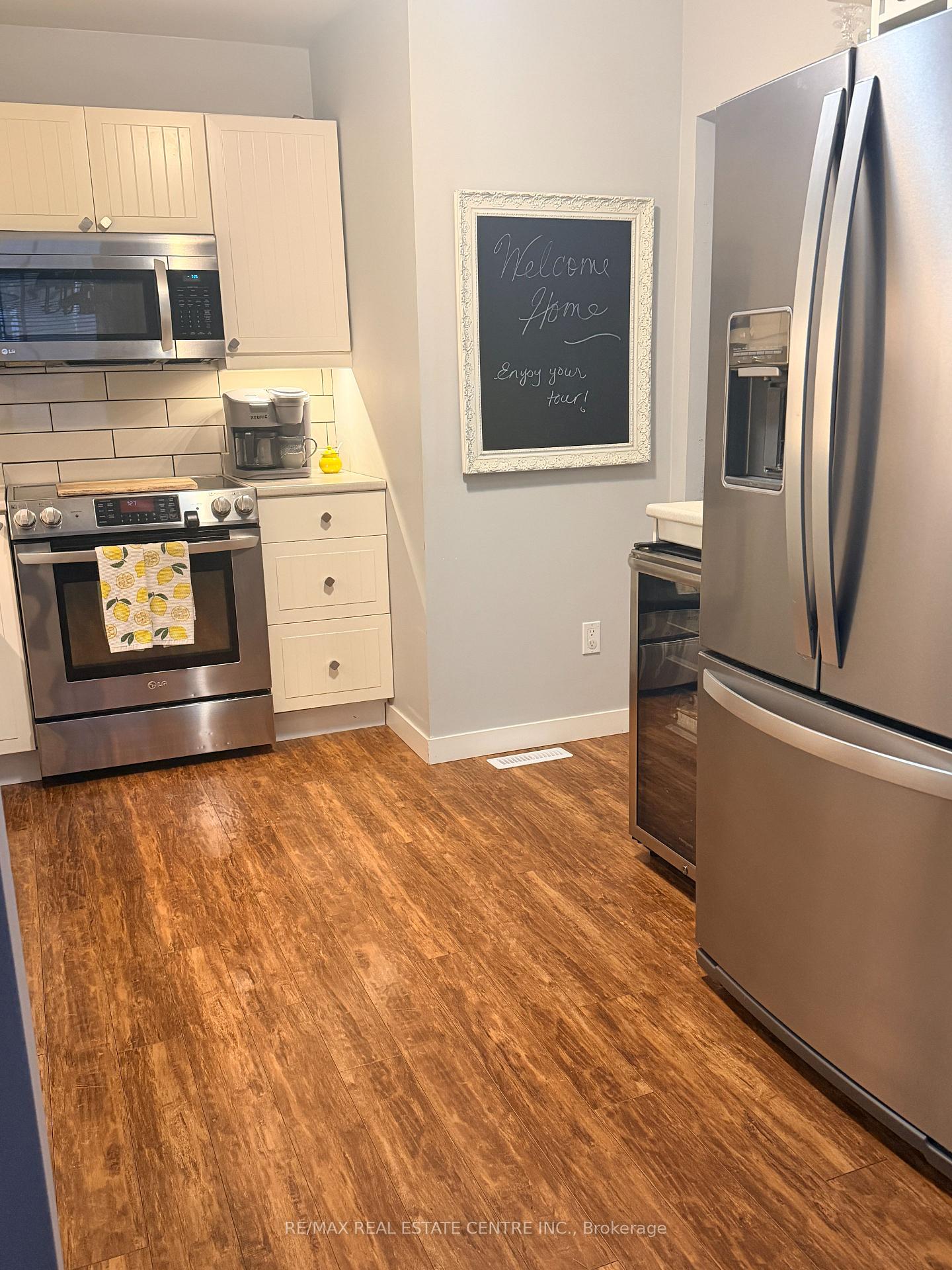 Photo 15 of Unit 1, 325 William Street, Shelburne — HOMEH