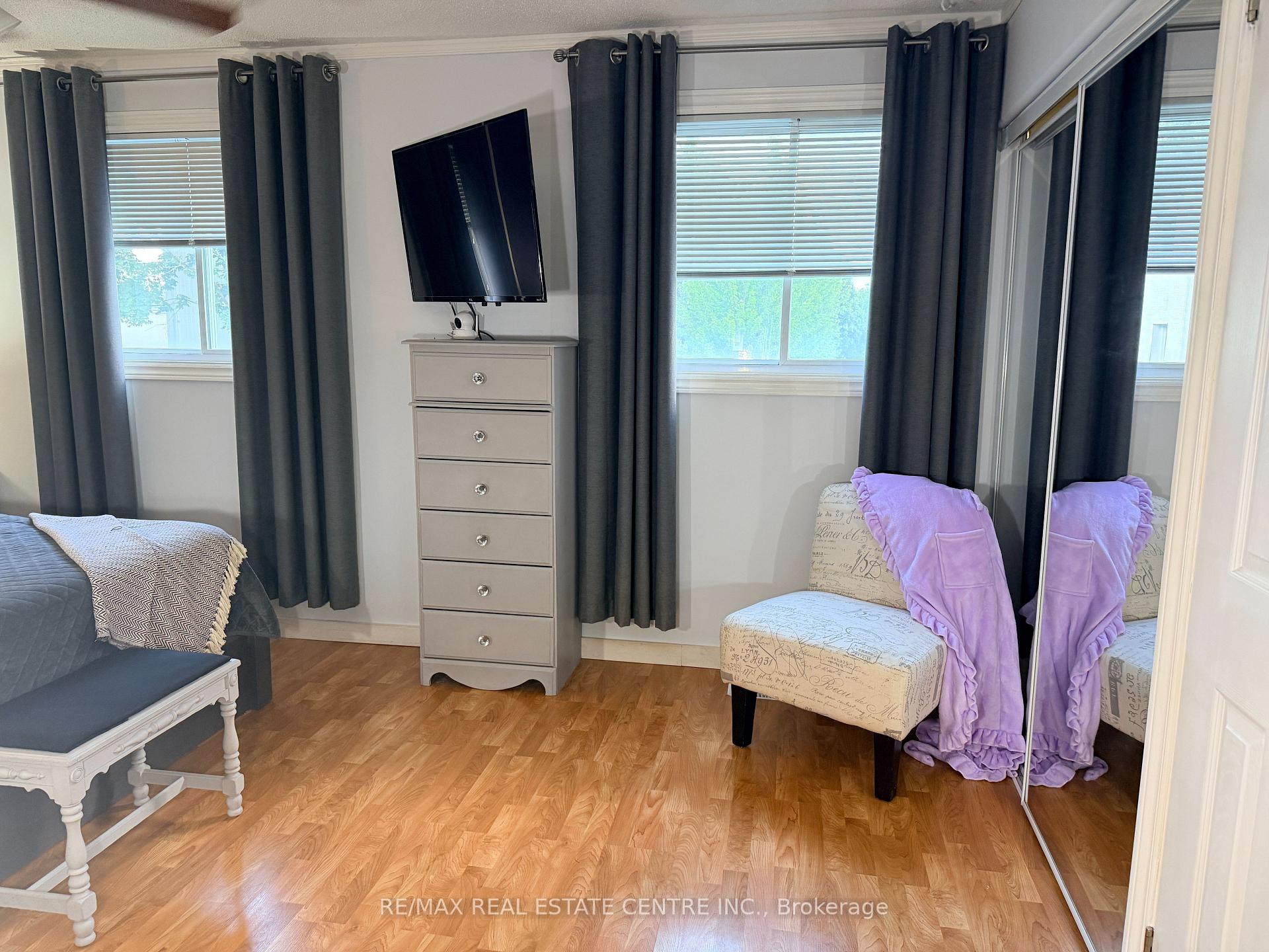 Photo 23 of Unit 1, 325 William Street, Shelburne — HOMEH