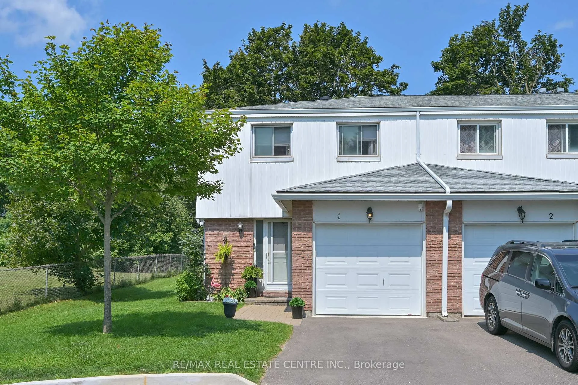Photo 6 of Unit 1, 325 William Street, Shelburne — HOMEH