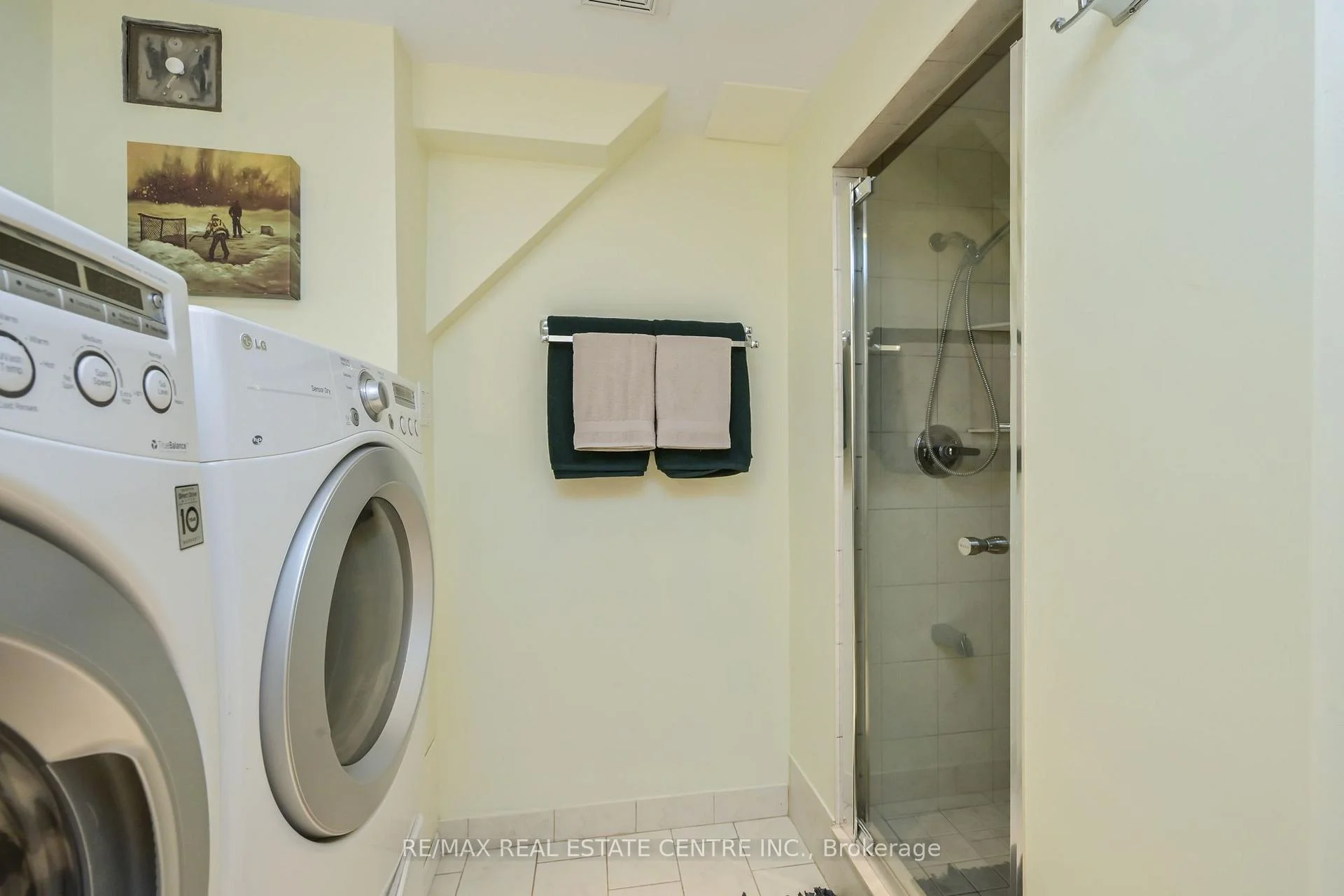 Photo 43 of Unit 1, 325 William Street, Shelburne — HOMEH