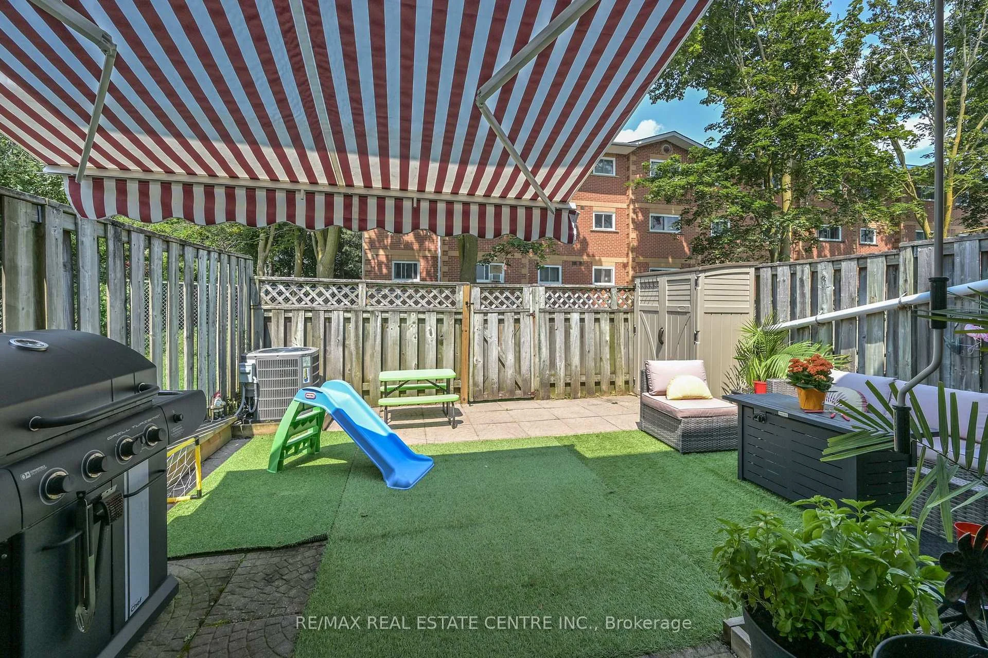 Photo 46 of Unit 1, 325 William Street, Shelburne — HOMEH