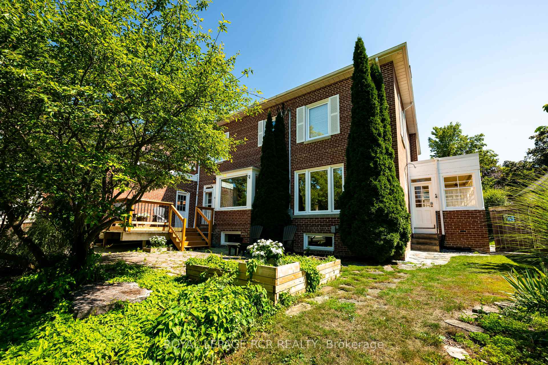 Photo 44 of 17 First Avenue, Orangeville — HOMEH