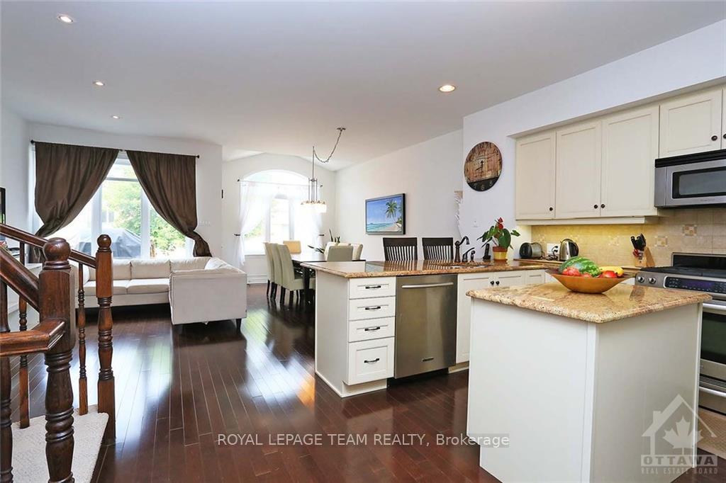 Photo 9 of 68 Encore Private, Ottawa, City View/Skyline/Fisher Heights/Parkwood Hills — HOMEH