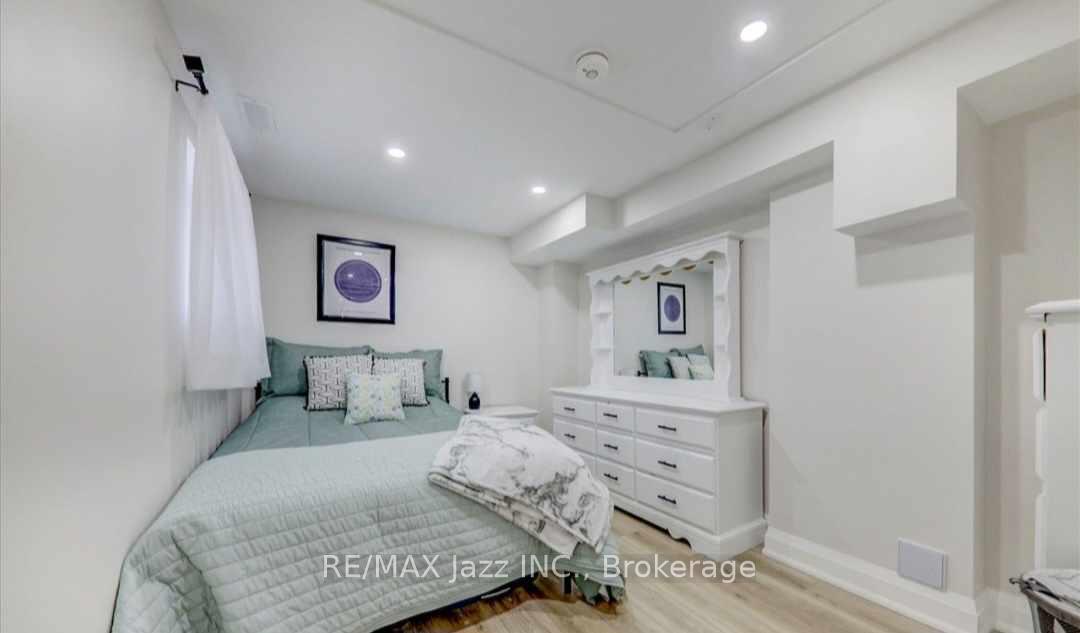 Photo 8 of Unit Lower, 107 Apple Blossom Boulevard, Clarington, Bowmanville — HOMEH