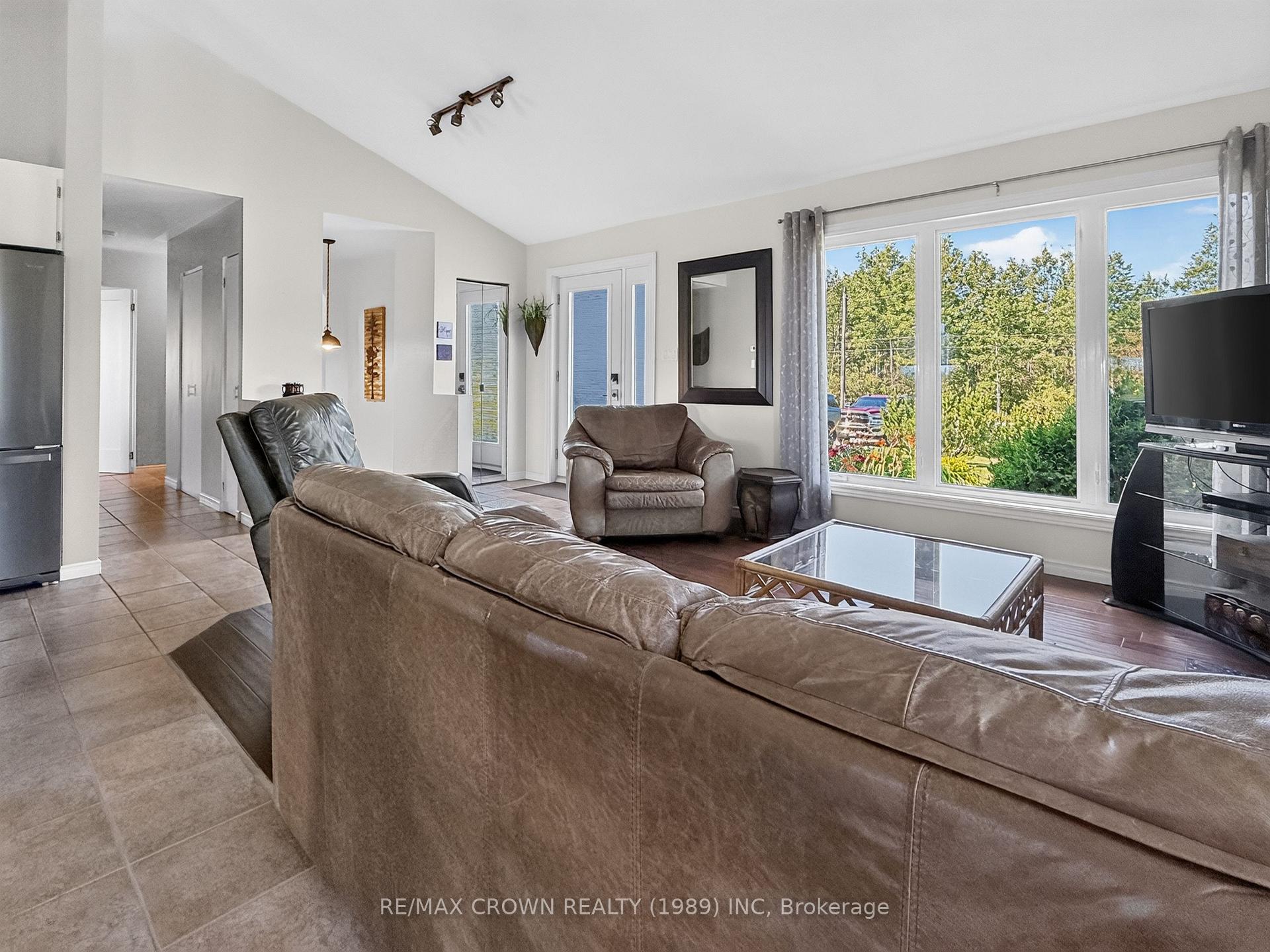 Photo 14 of 53 Cloutier Road N, Hearst — HOMEH