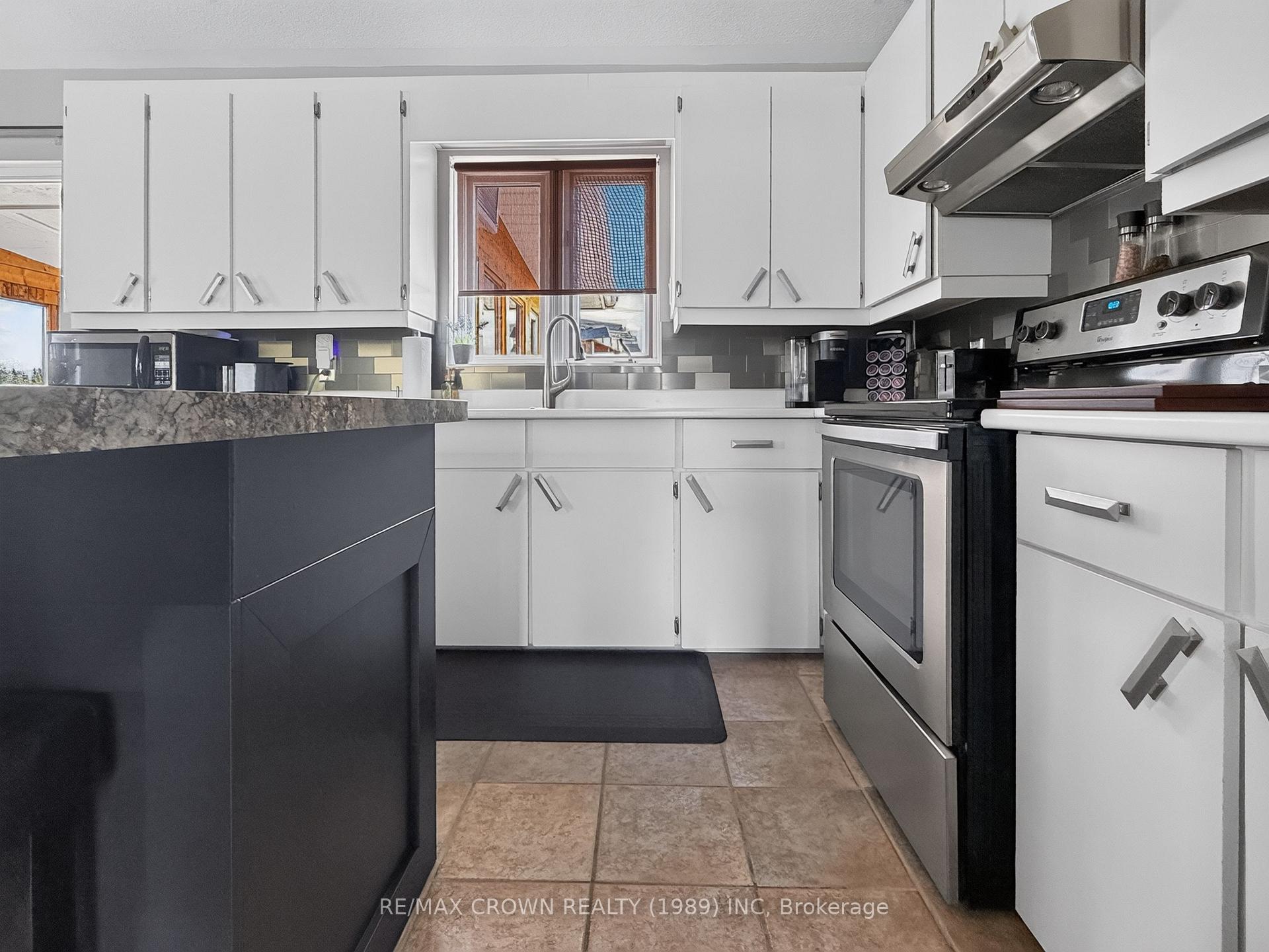 Photo 18 of 53 Cloutier Road N, Hearst — HOMEH