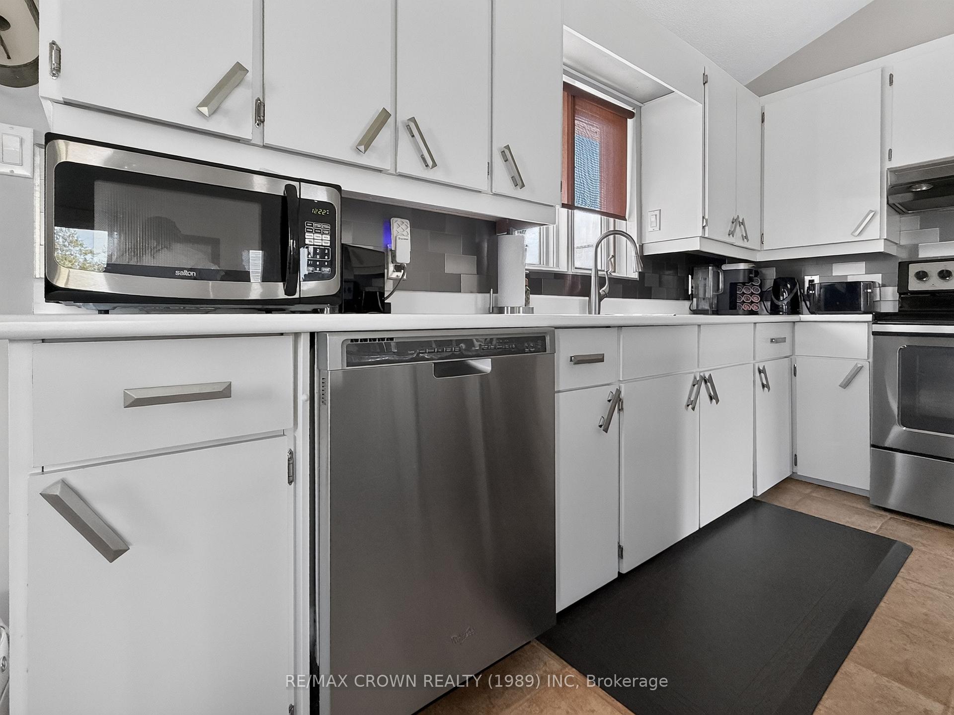 Photo 20 of 53 Cloutier Road N, Hearst — HOMEH