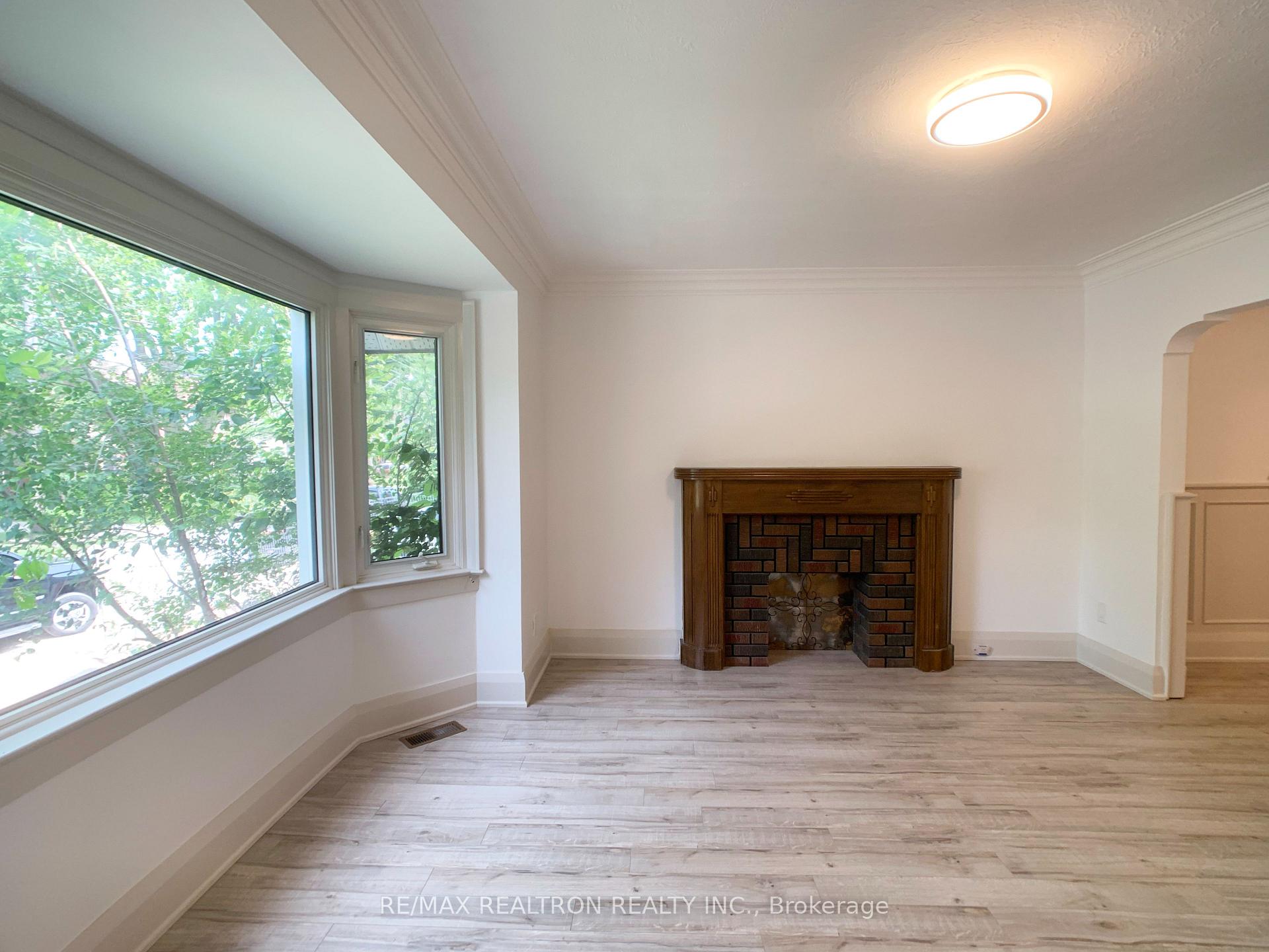 Photo 21 of 48 Mann Avenue, Toronto, Mount Pleasant East — HOMEH