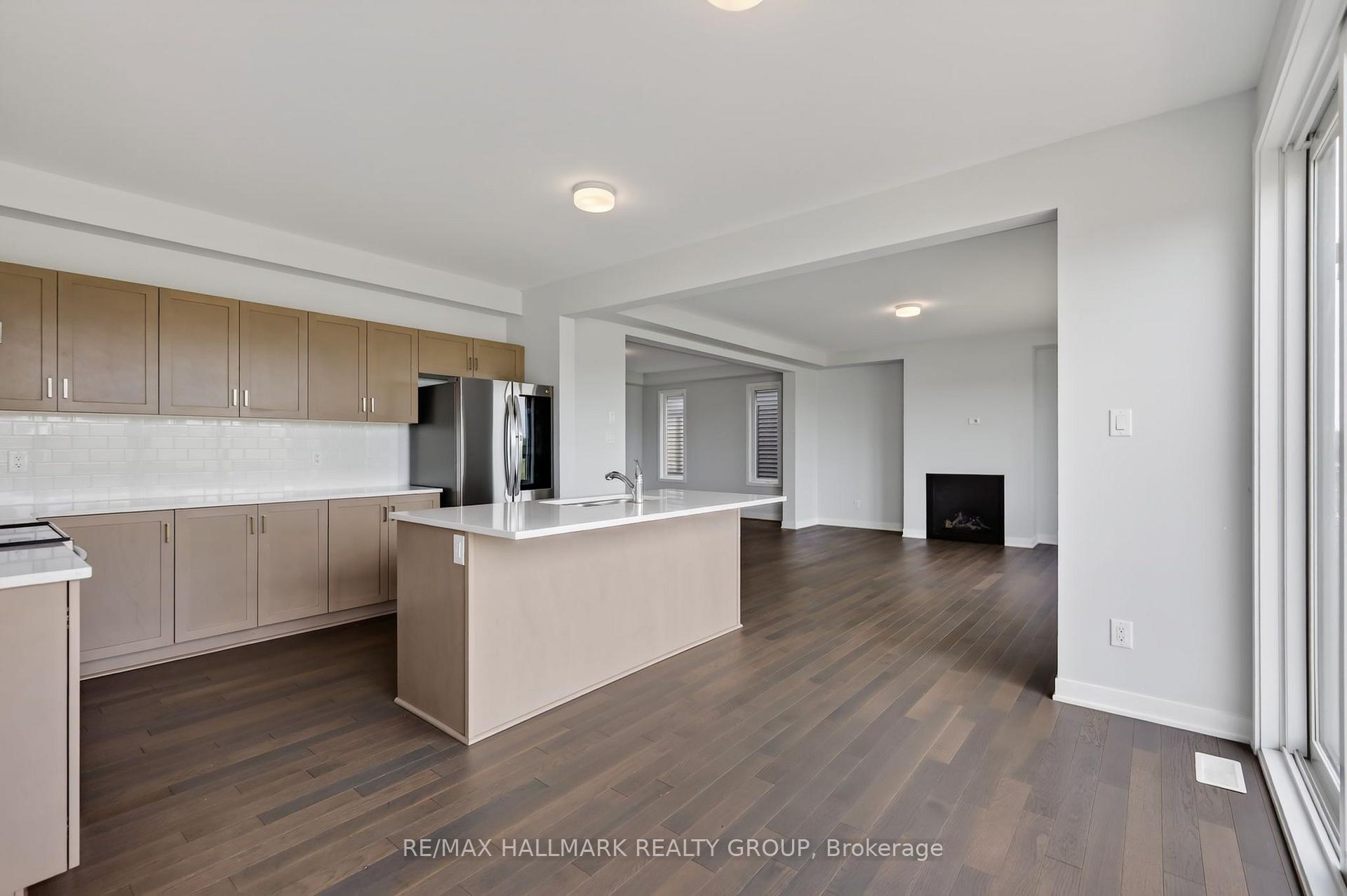 Photo 19 of 717 Fenwick Way, Ottawa, Barrhaven - Stonebridge — HOMEH