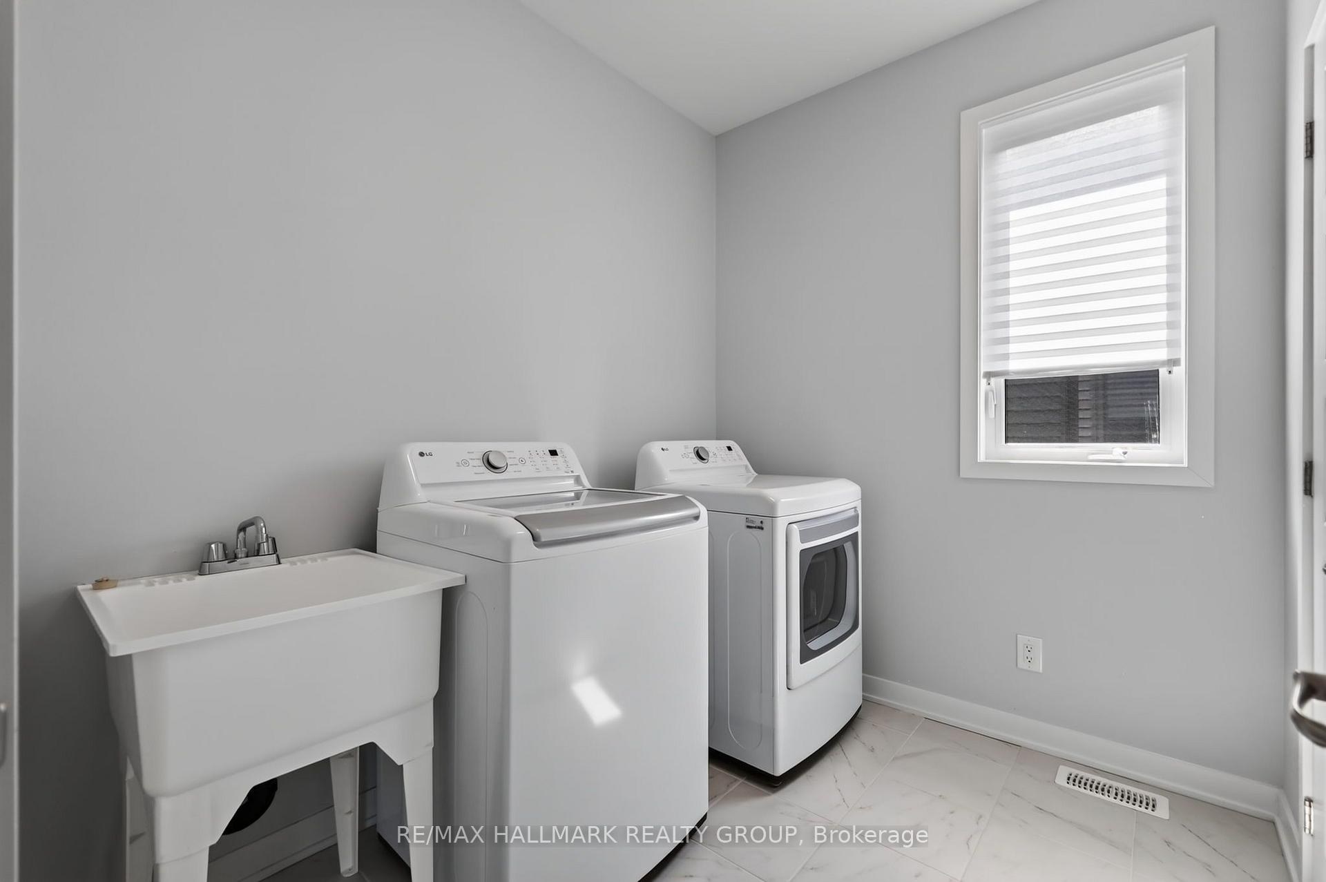 Photo 42 of 717 Fenwick Way, Ottawa, Barrhaven - Stonebridge — HOMEH