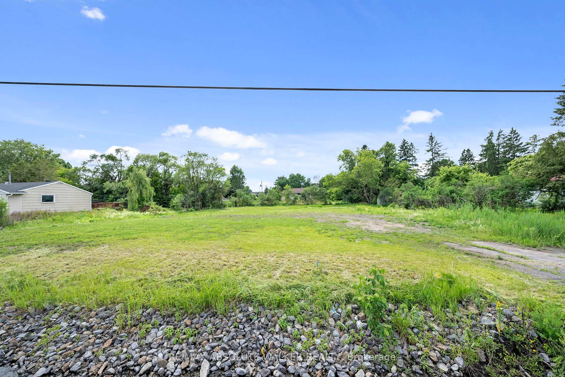 Photo 14 of 4320 Bank Street, Ottawa, Blossom Park/Kemp Park/Findlay Creek — HOMEH