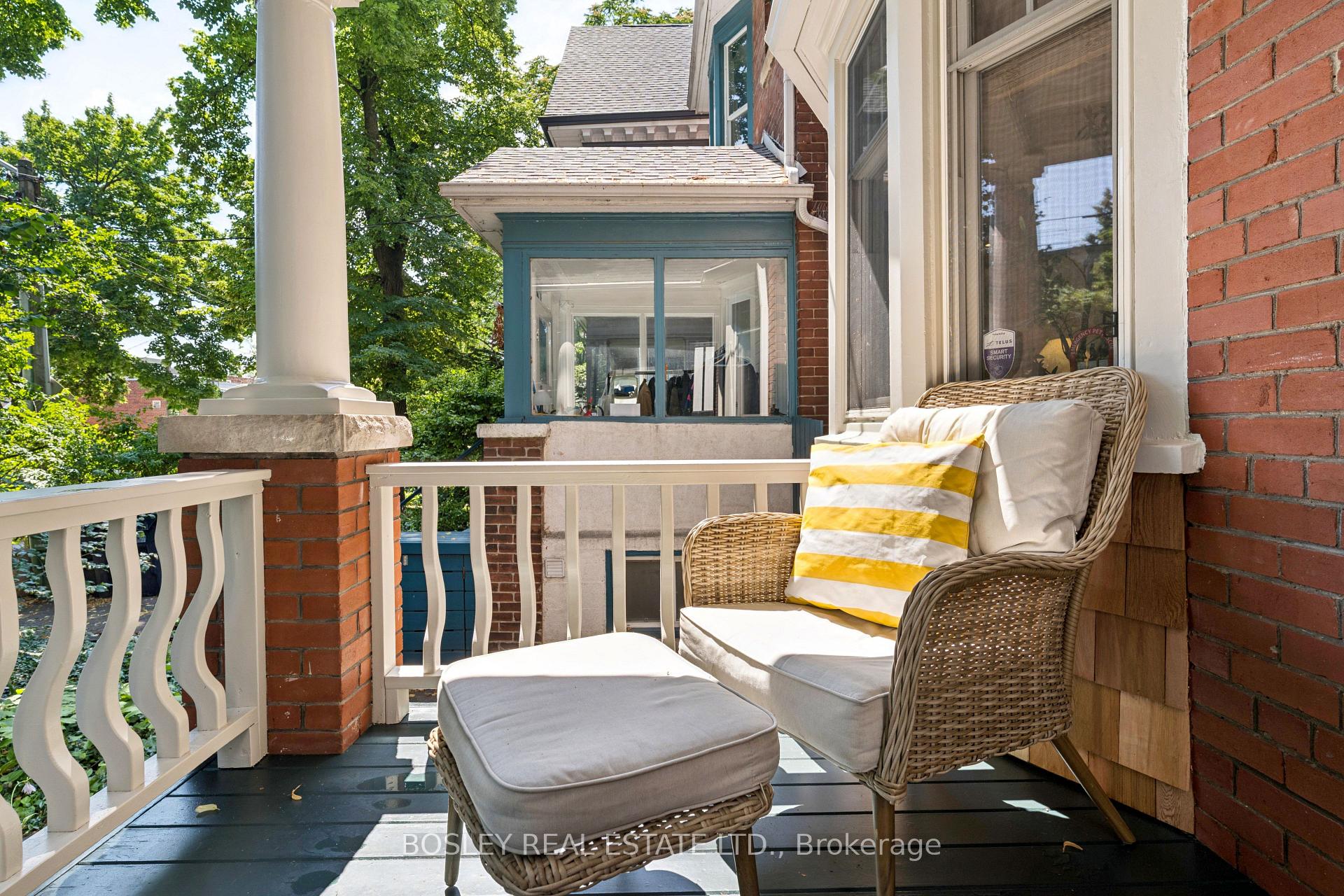 Photo 3 of 184 Wright Avenue, Toronto, Roncesvalles — HOMEH