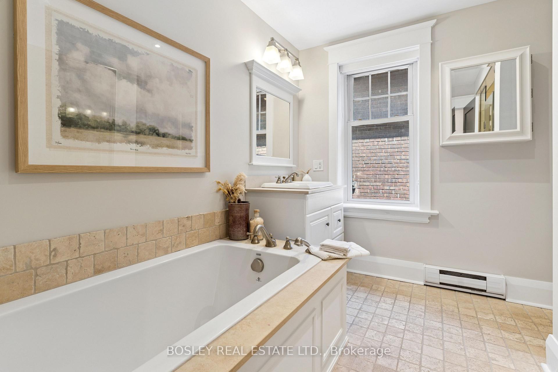 Photo 23 of 184 Wright Avenue, Toronto, Roncesvalles — HOMEH