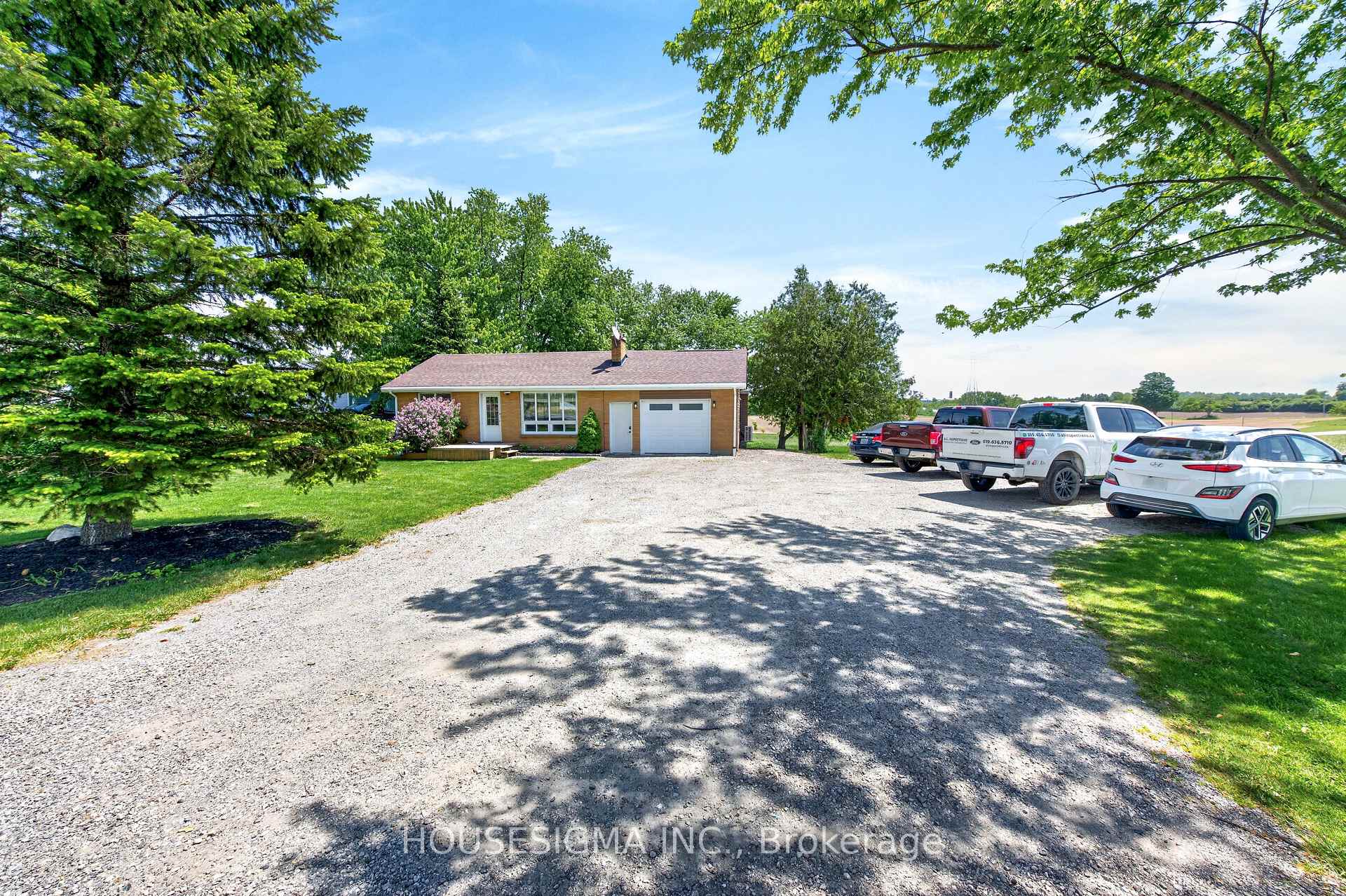 Photo 2 of 3402 Dorchester Road, Thames Centre, Dorchester — HOMEH