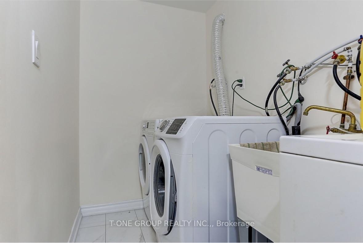 Photo 2 of Unit Bsmt, 5 Hammersly Boulevard, Markham, Wismer — HOMEH