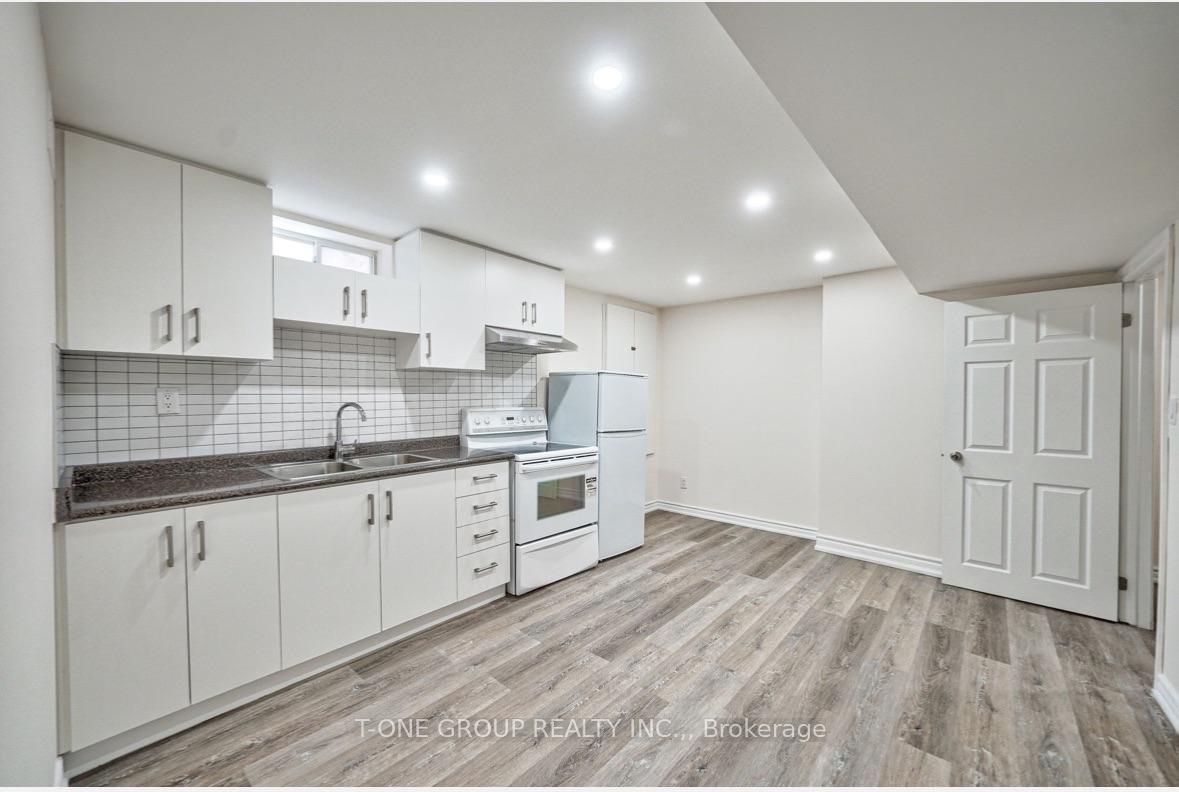 Photo 3 of Unit Bsmt, 5 Hammersly Boulevard, Markham, Wismer — HOMEH