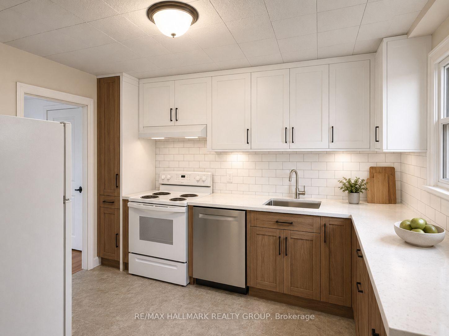 Photo 5 of Unit 1, 220 Compton Avenue, Ottawa, Woodroffe — HOMEH