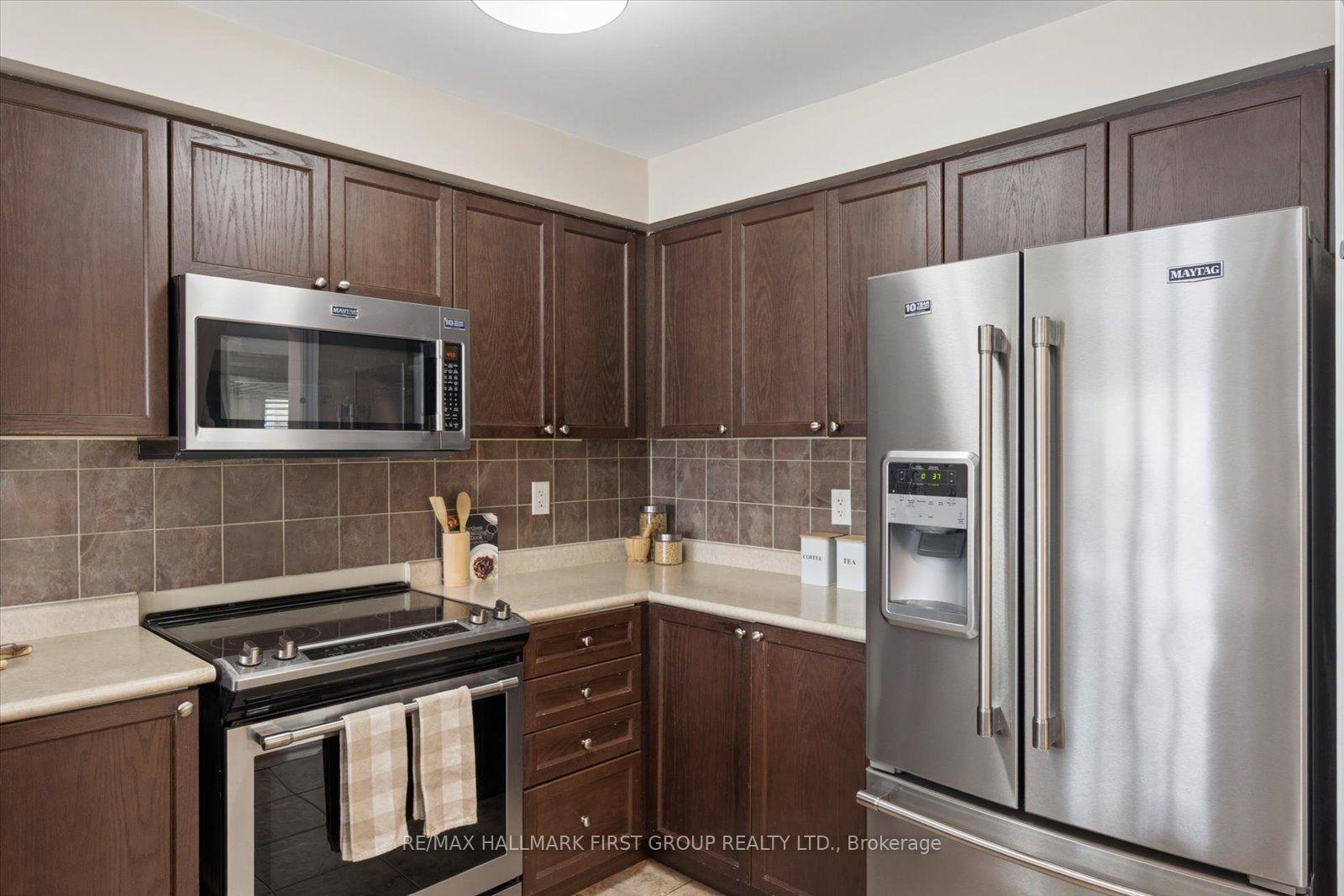 Photo 13 of 148 Shrewsbury Drive, Whitby, Brooklin — HOMEH