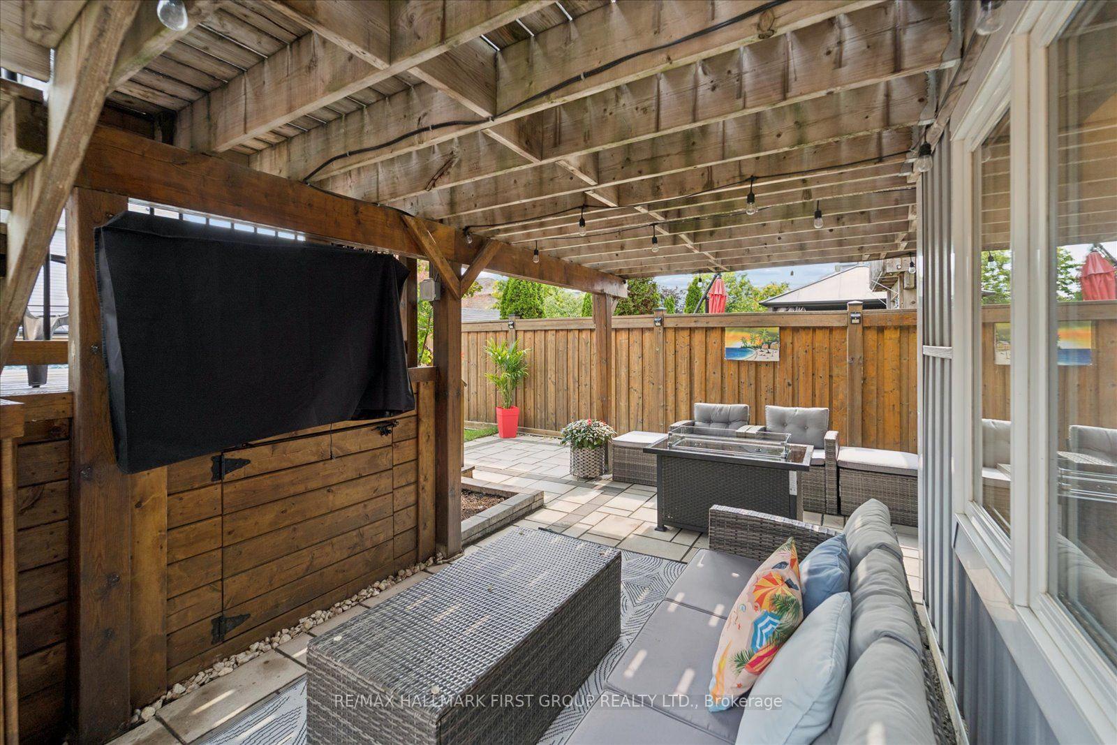 Photo 47 of 148 Shrewsbury Drive, Whitby, Brooklin — HOMEH