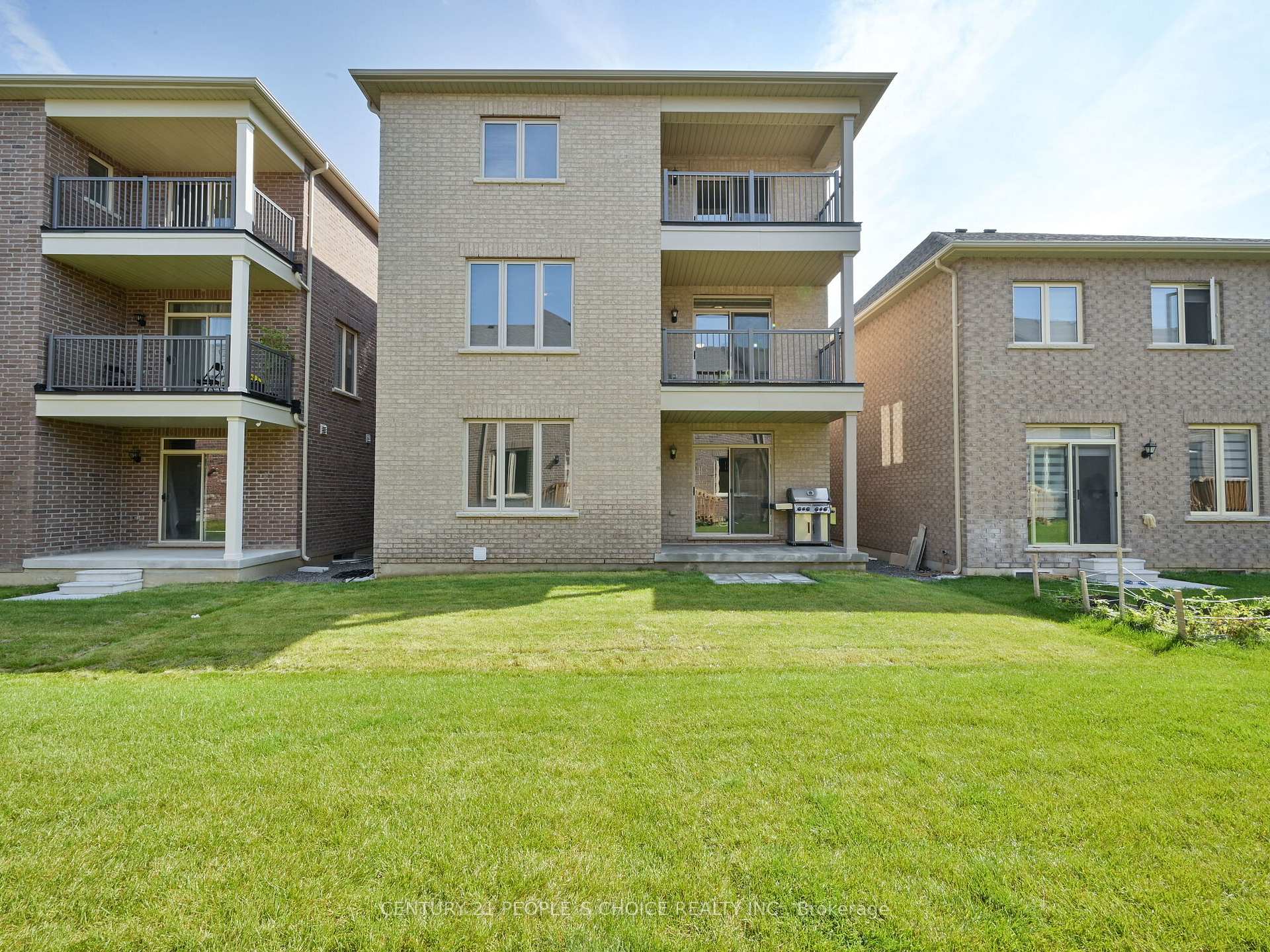 Photo 49 of 12 Junior Road, Brampton, Northwest Brampton — HOMEH