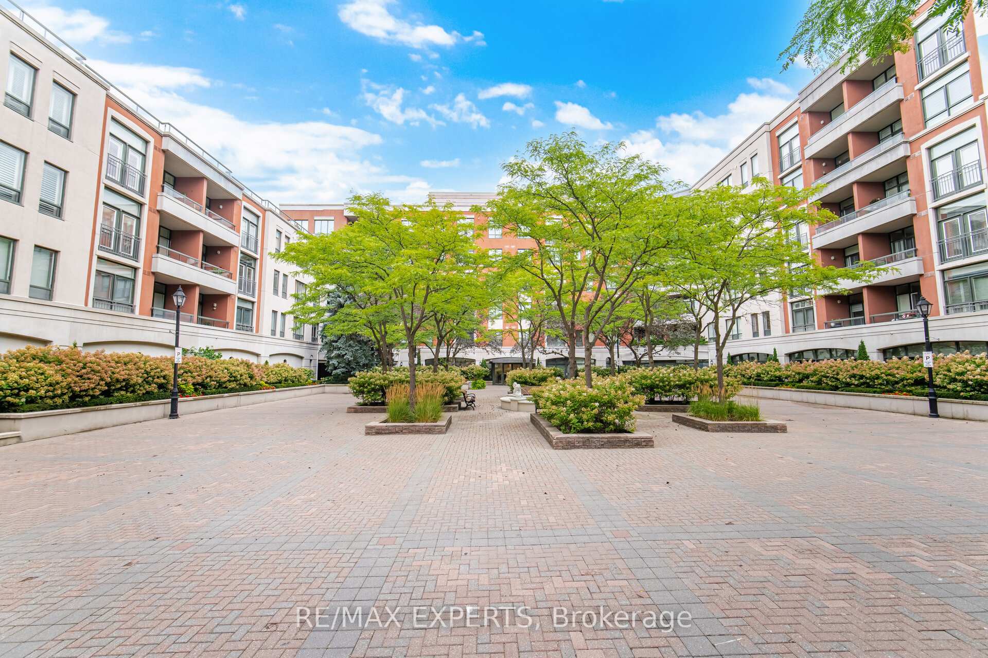 Front of Unit 209, 53 Woodbridge Avenue
