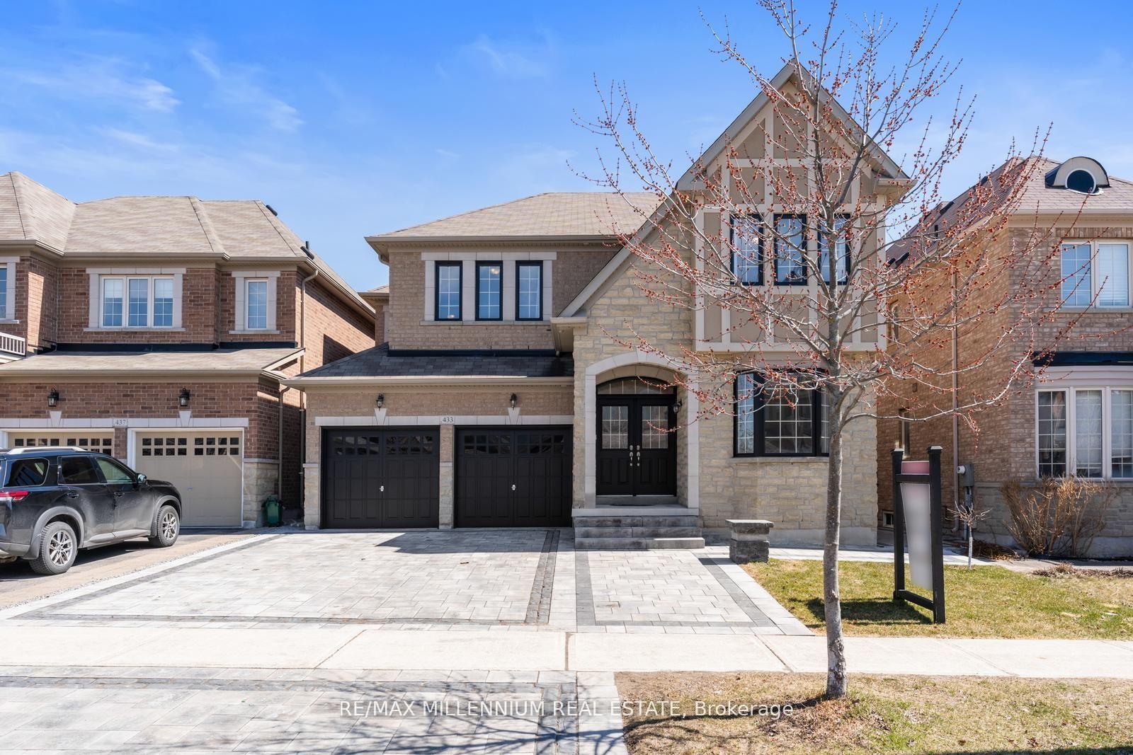 Photo 3 of 433 Mavrinac Boulevard, Aurora, Bayview Northeast — HOMEH