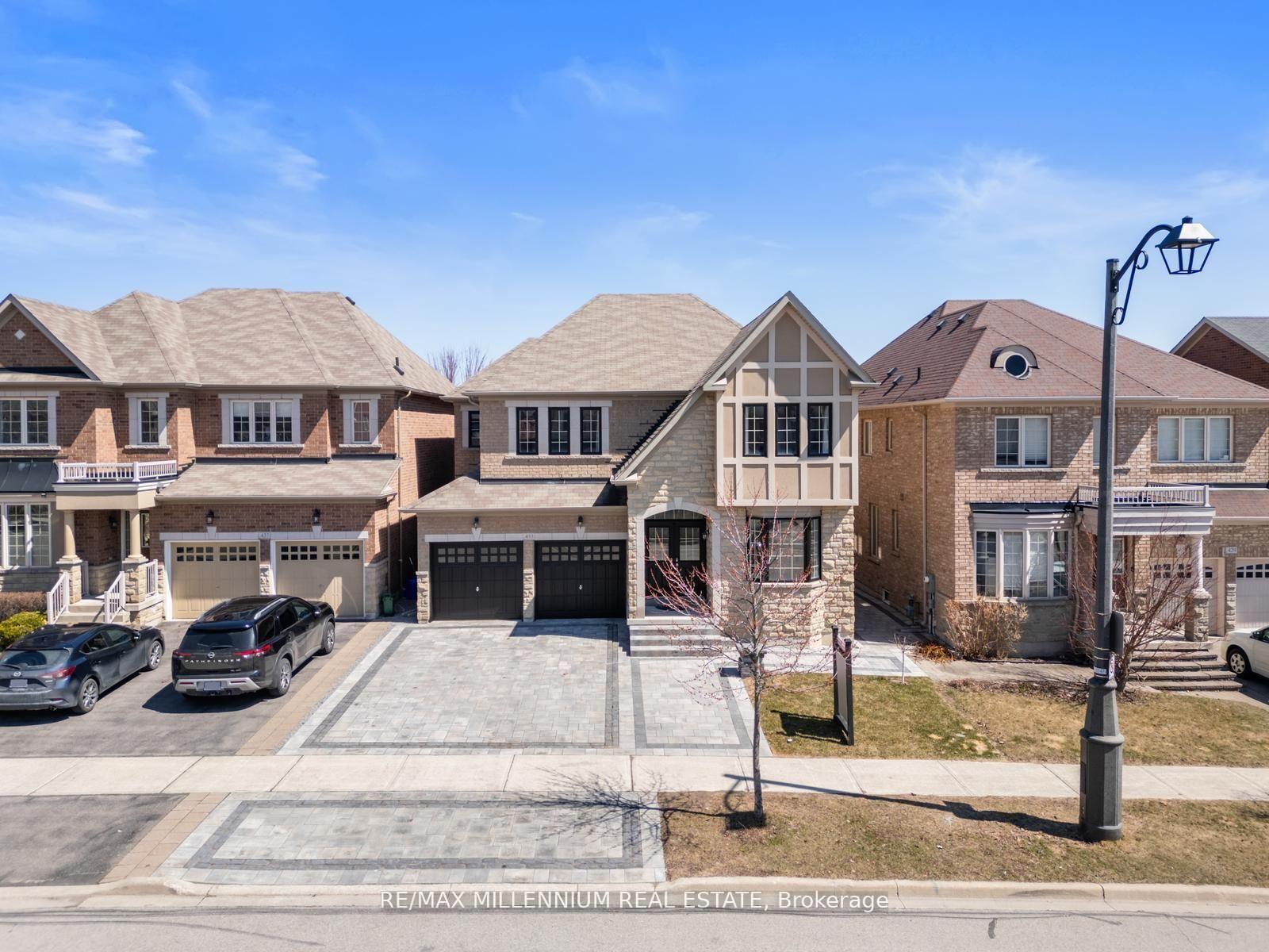 Photo 5 of 433 Mavrinac Boulevard, Aurora, Bayview Northeast — HOMEH